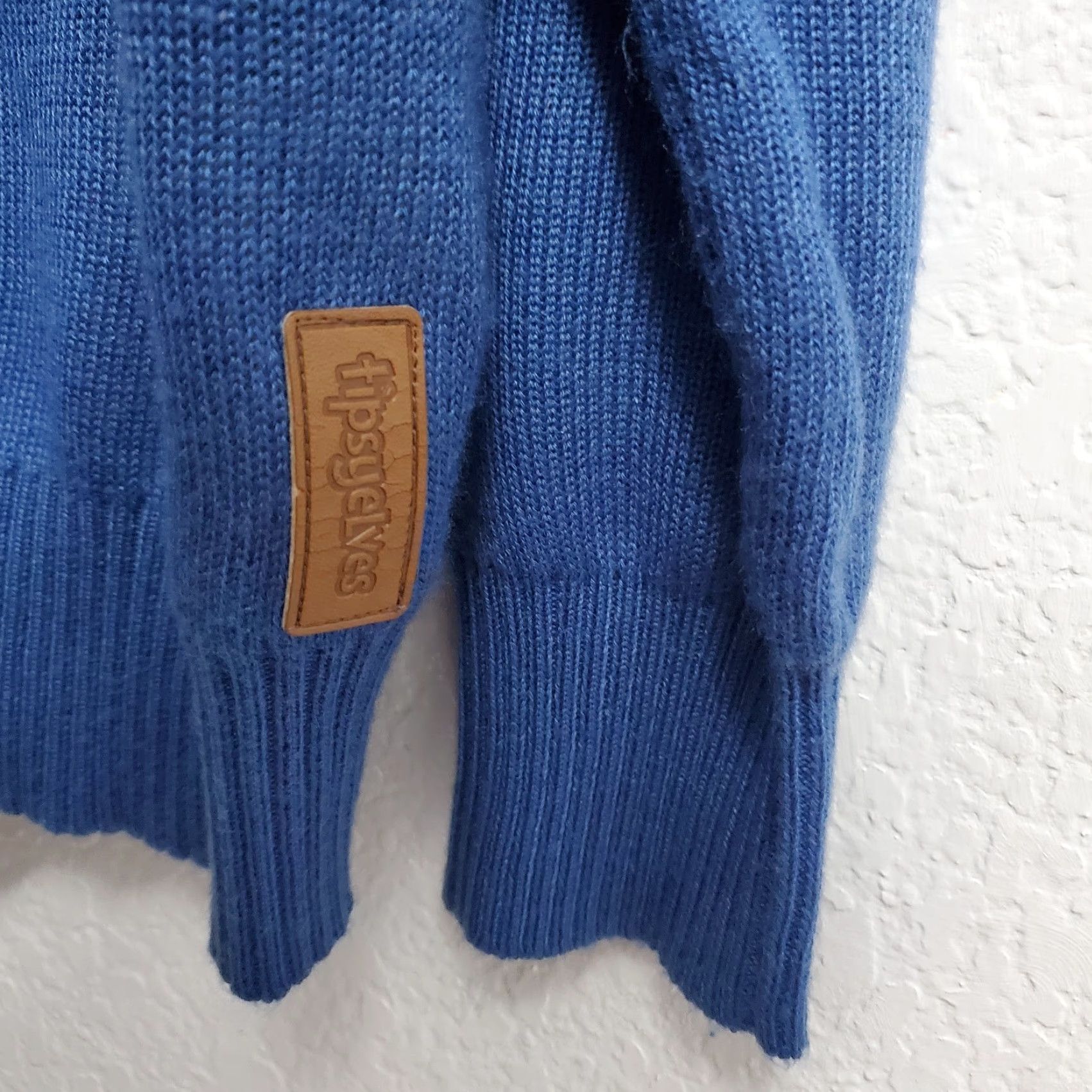 Vintage VINTAGE Tipsy Elves Sweater Men XL Blue Ugly Christmas Feliz Navidog Knit Pullover Size US XL / EU 56 / 4 - 7 Thumbnail