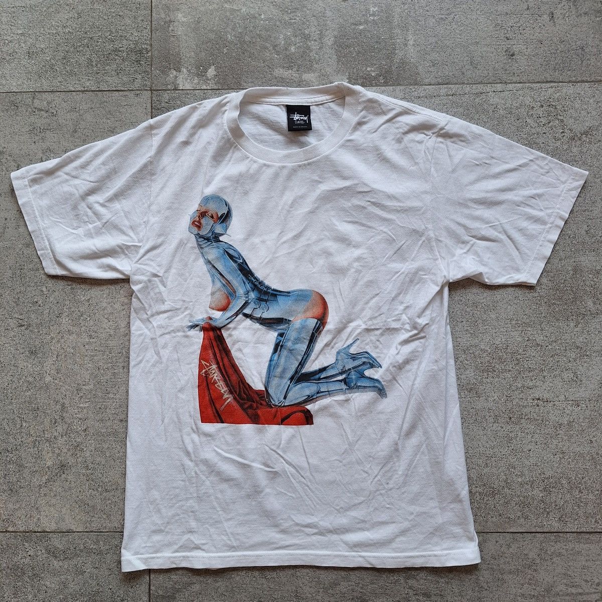 Stussy × 空山基（Hajime Sorayama） Vintage Stüssy Hajime Sorayama On Racy Robot Shirt - TokoPyramid