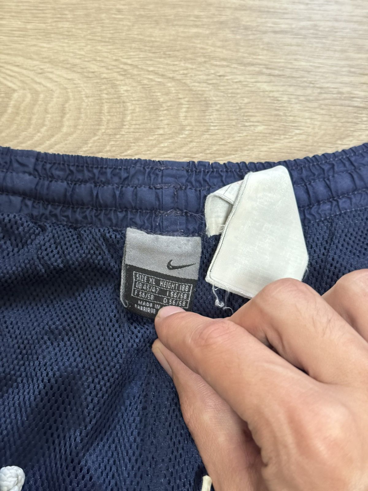 Nike Vintage Nike Nylon Y2K baggy pants navy men’s XL size Size US 34 / EU 50 - 13 Thumbnail