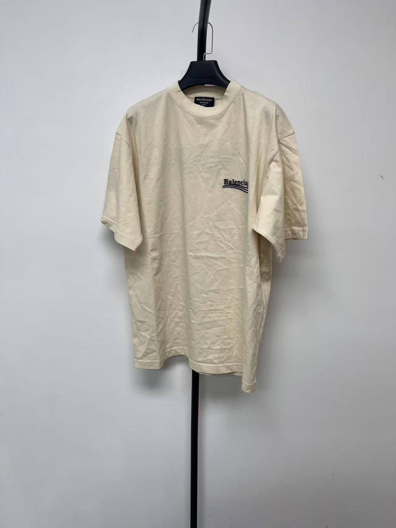 Balenciaga Balenciaga Men's Letter Print Crewneck T-Shirt Size US XS / EU 42 / 0 - 1 Thumbnail