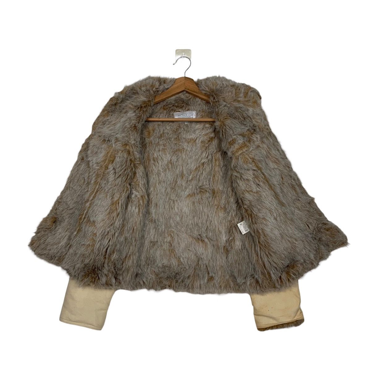 Patrick Cox Vintage PATRICK COX Trashed Rusty Faux Fur Jacket #2749-C124 Size S / US 4 / IT 40 - 11 Thumbnail