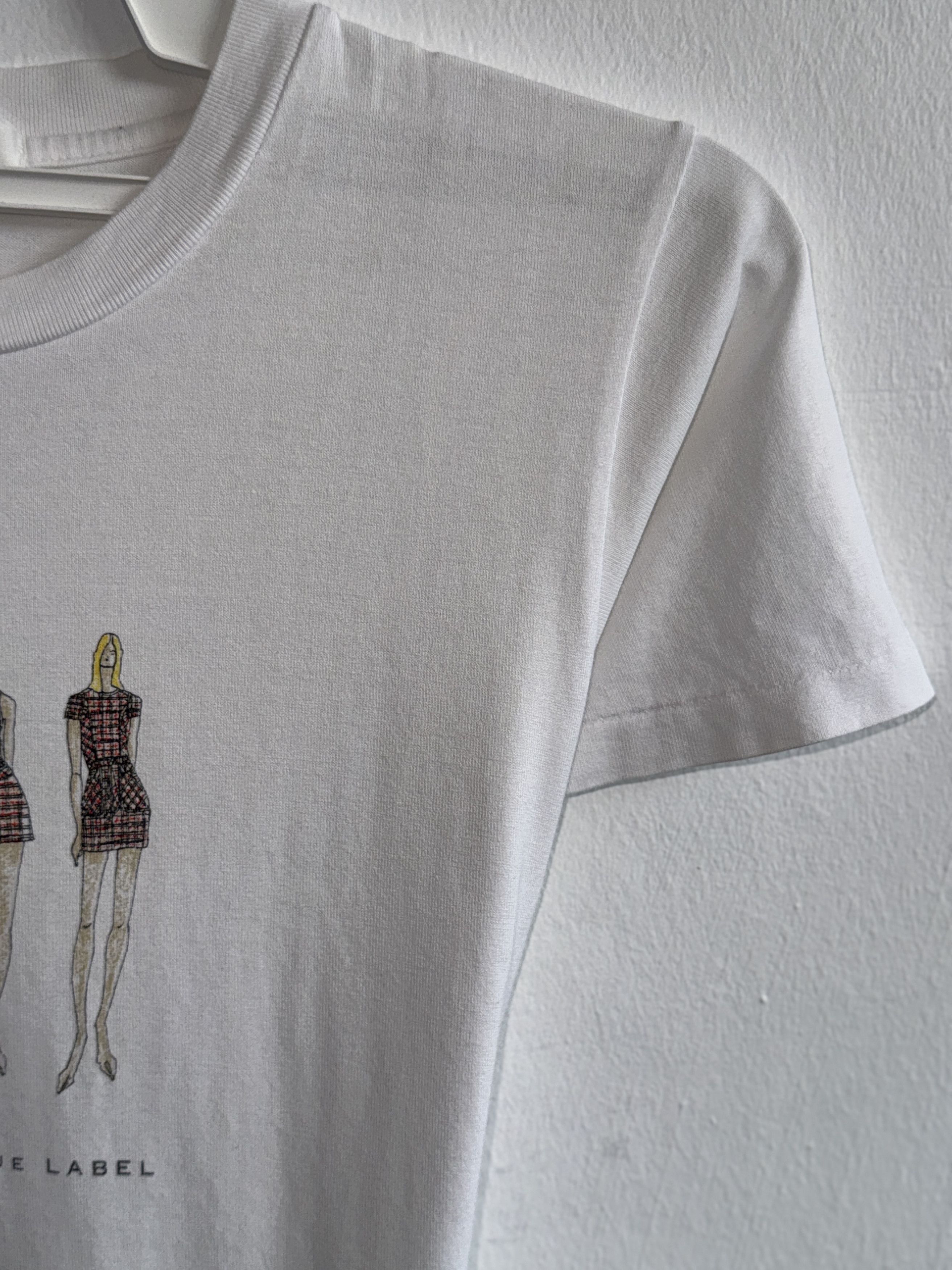Burberry Burberry Vintage T-Shirt Size M / US 6-8 / IT 42-44 - 3 Thumbnail