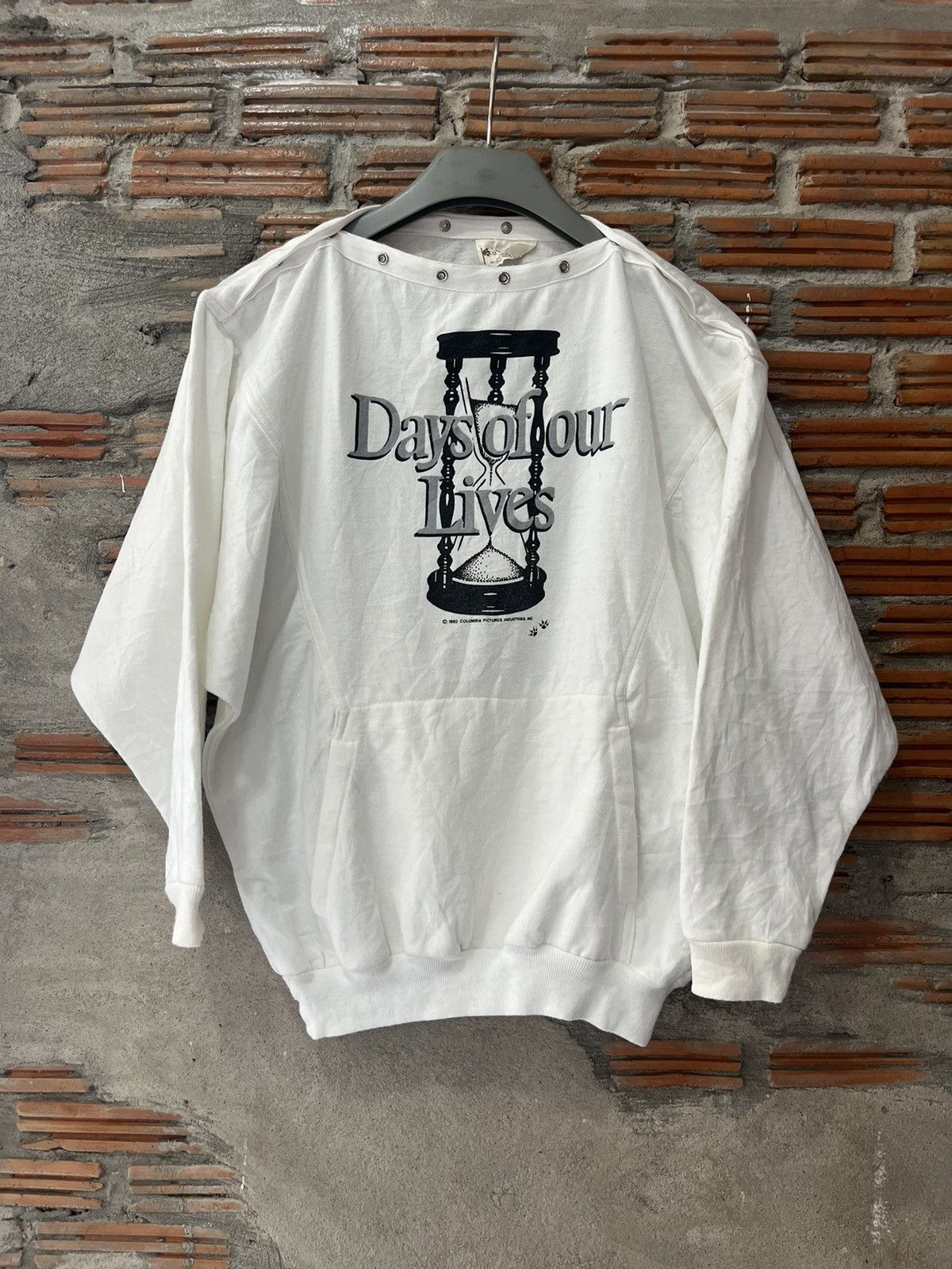 Arts & Science Vintage Days of Our Lives 1982’s Columbia Pictures sweater Size US M / EU 48-50 / 2 - 2 Thumbnail