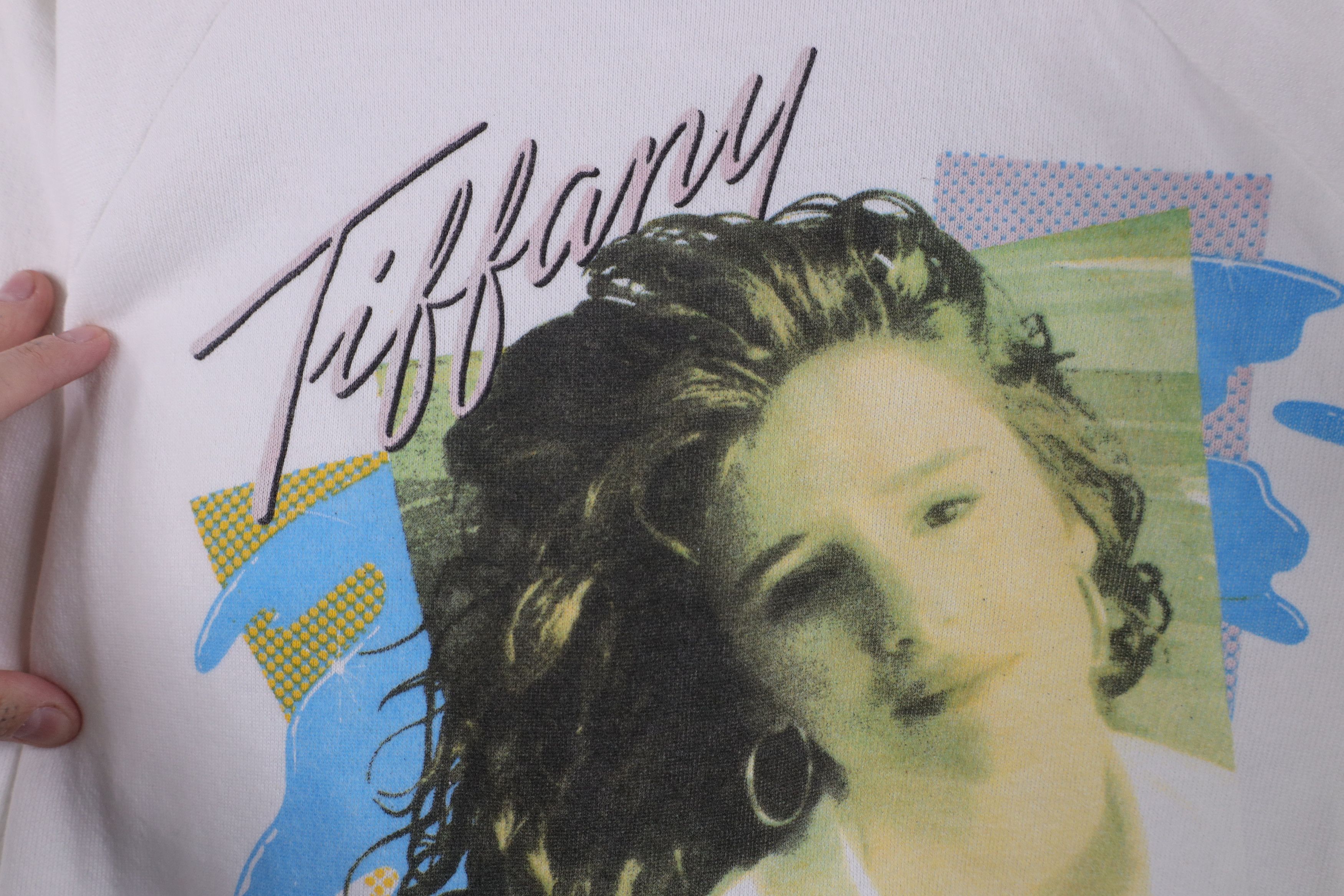 Vintage Vintage 80s Pop Singer Tiffany Crewneck Sweatshirt USA Size M / US 6-8 / IT 42-44 - 5 Thumbnail