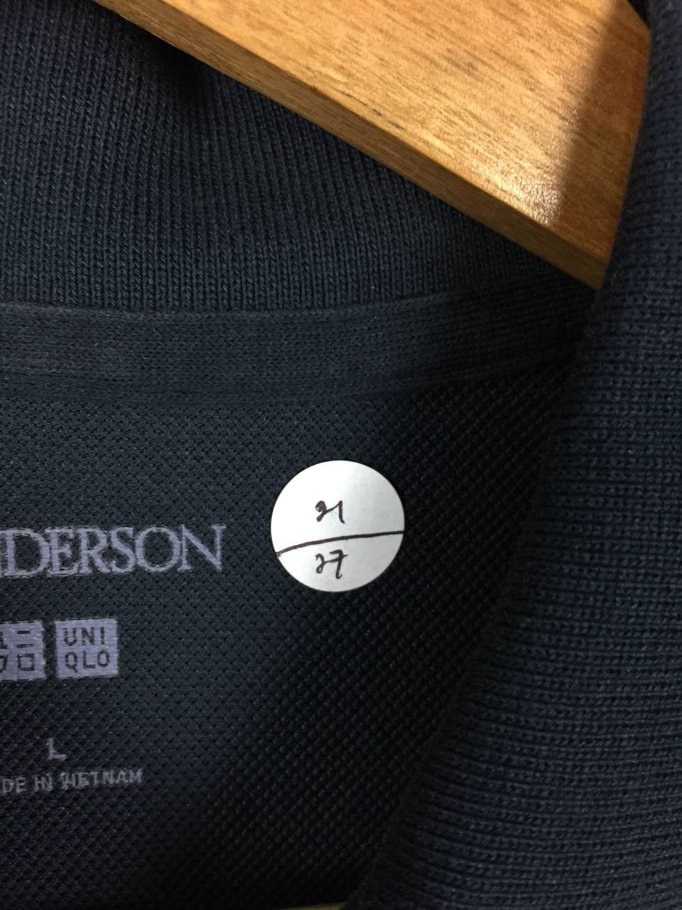 JW Anderson × Uniqlo Uniqlo x JW Anderson Navy Blue Tipped Polo Shirt Size L Size US L / EU 52-54 / 3 - 12 Thumbnail