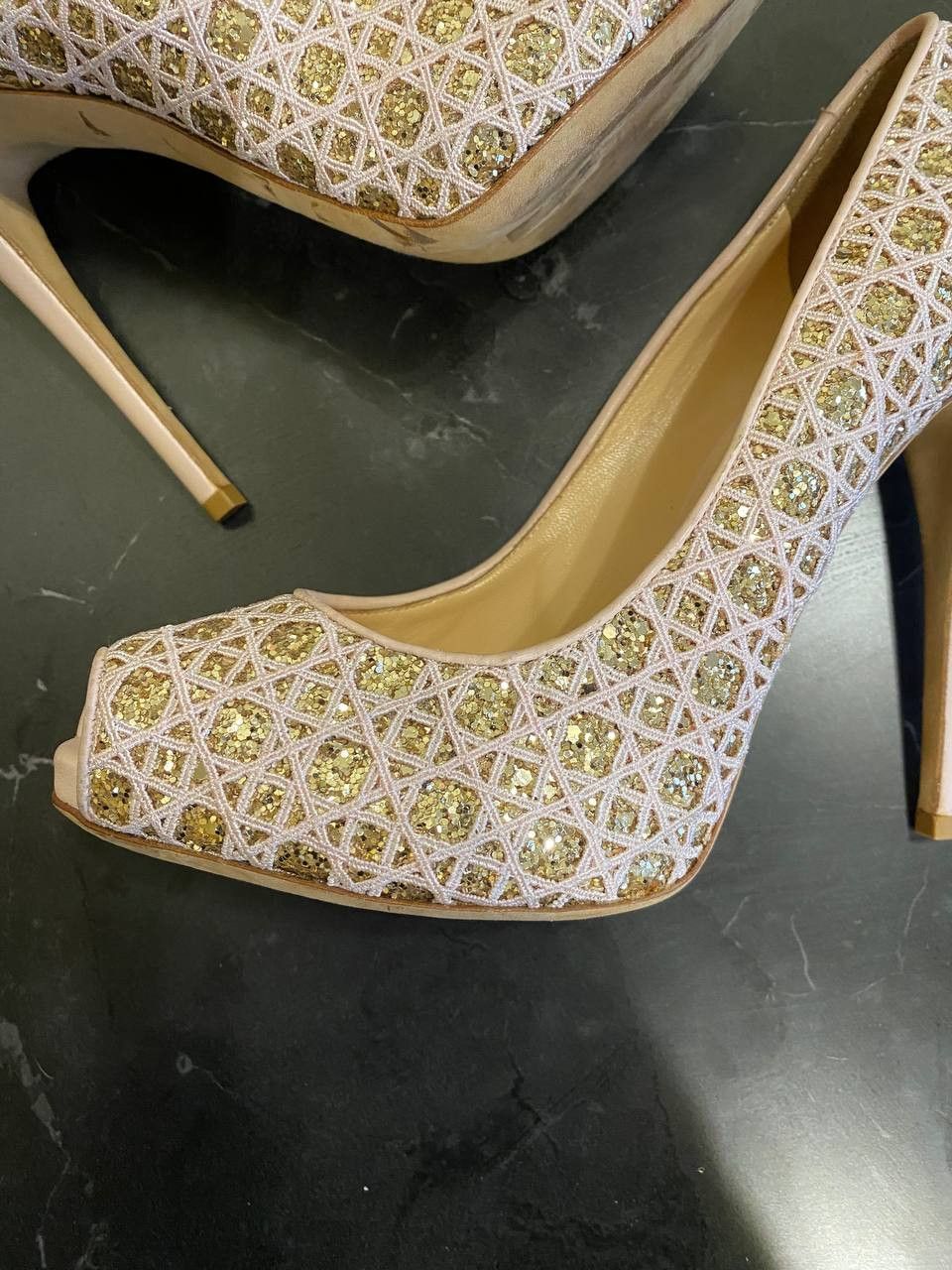 Giuseppe Zanotti Authentic Giuseppe Zanotti embroidered pump heels Size US 9.5 / IT 39.5 - 4 Thumbnail