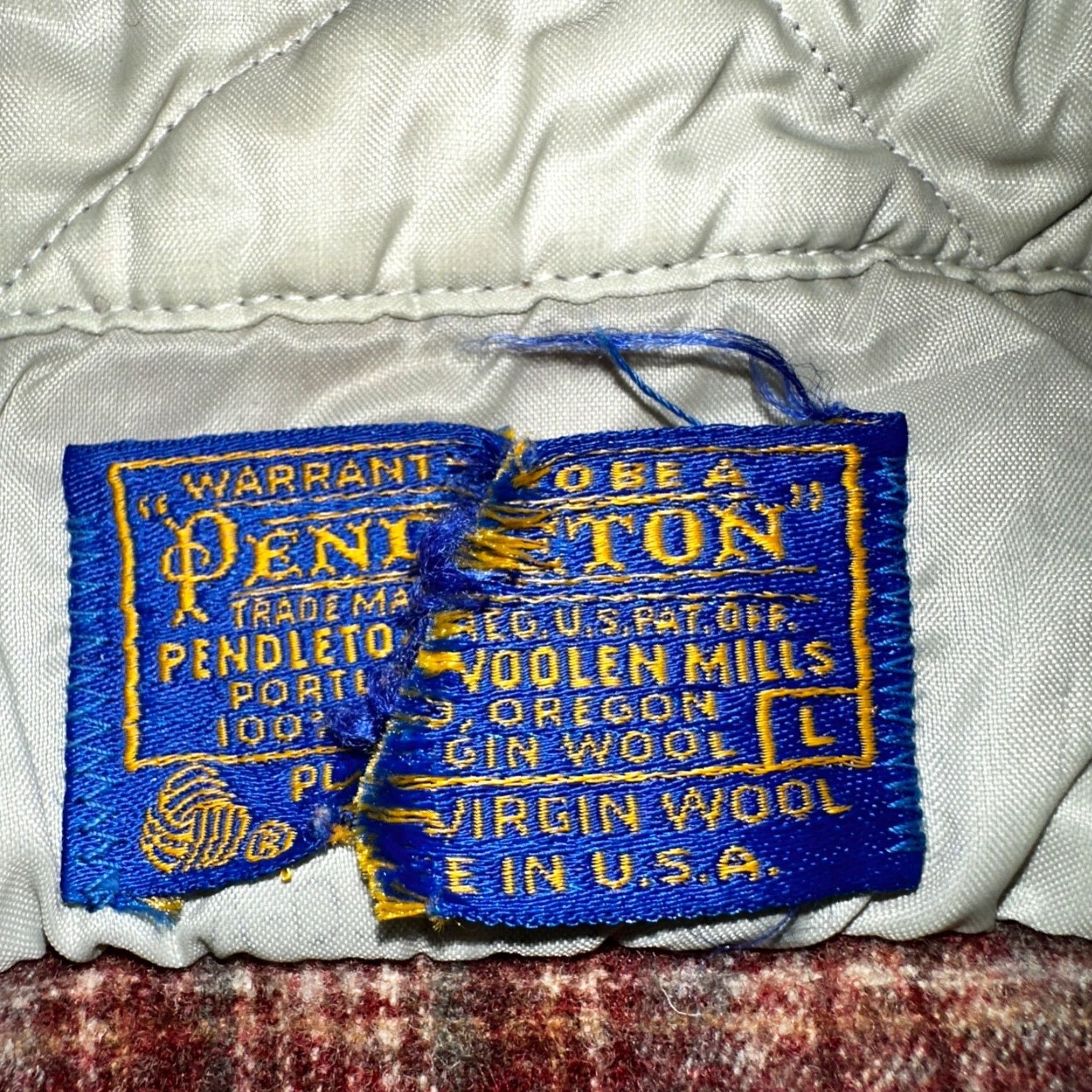Pendleton VINTAGE Pendleton Woolen Mills Virgin Wool Lodge Shirt Red Plaid Mens L Size US L / EU 52-54 / 3 - 3 Thumbnail