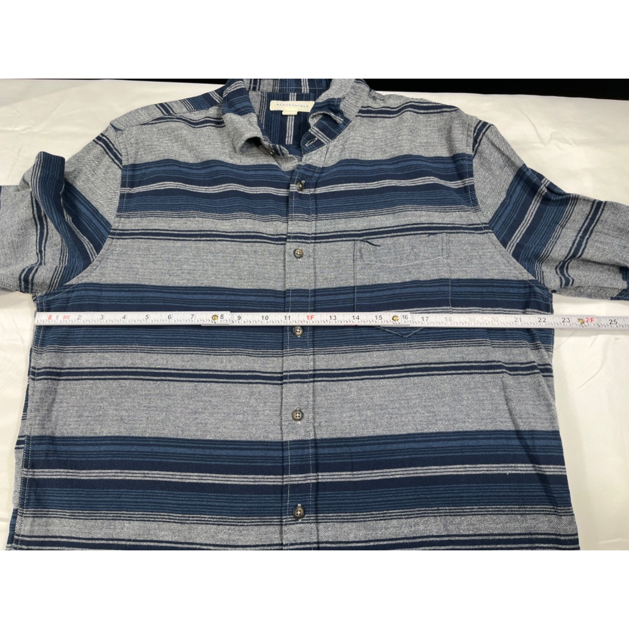 Aeropostale Aeropostale SKU 7607 Mens Blue And gray Striped Button Down Size US L / EU 52-54 / 3 - 3 Thumbnail