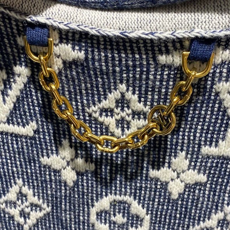Louis Vuitton Louis Vuitton 24ss blue presbyopic full chain logo wool kn Size L / US 10 / IT 46 - 5 Thumbnail
