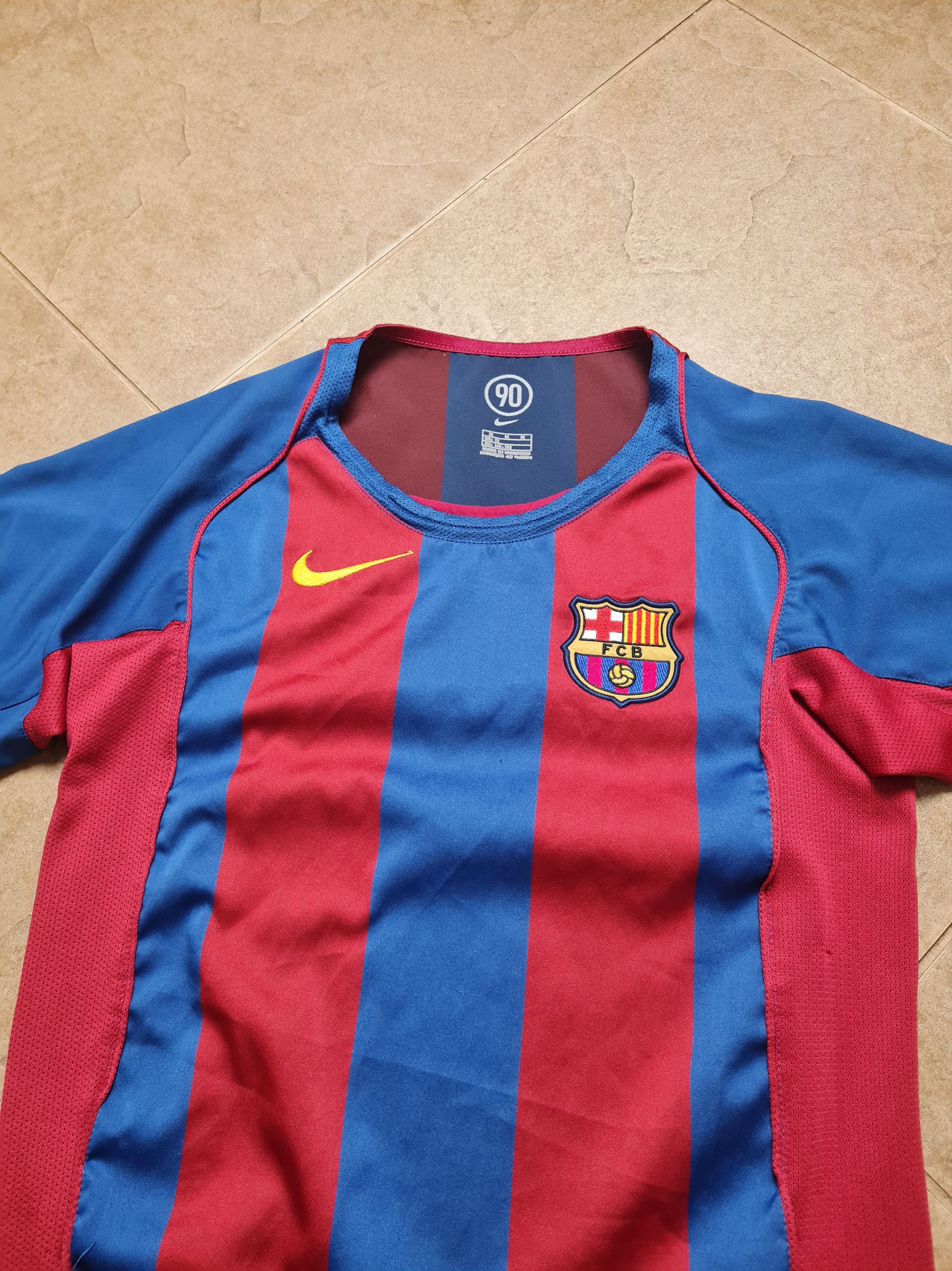 Nike Jersey Barcelona Home football shirt 2004/2005 Soccer Nike Size US XXS / EU 40 - 17 Thumbnail