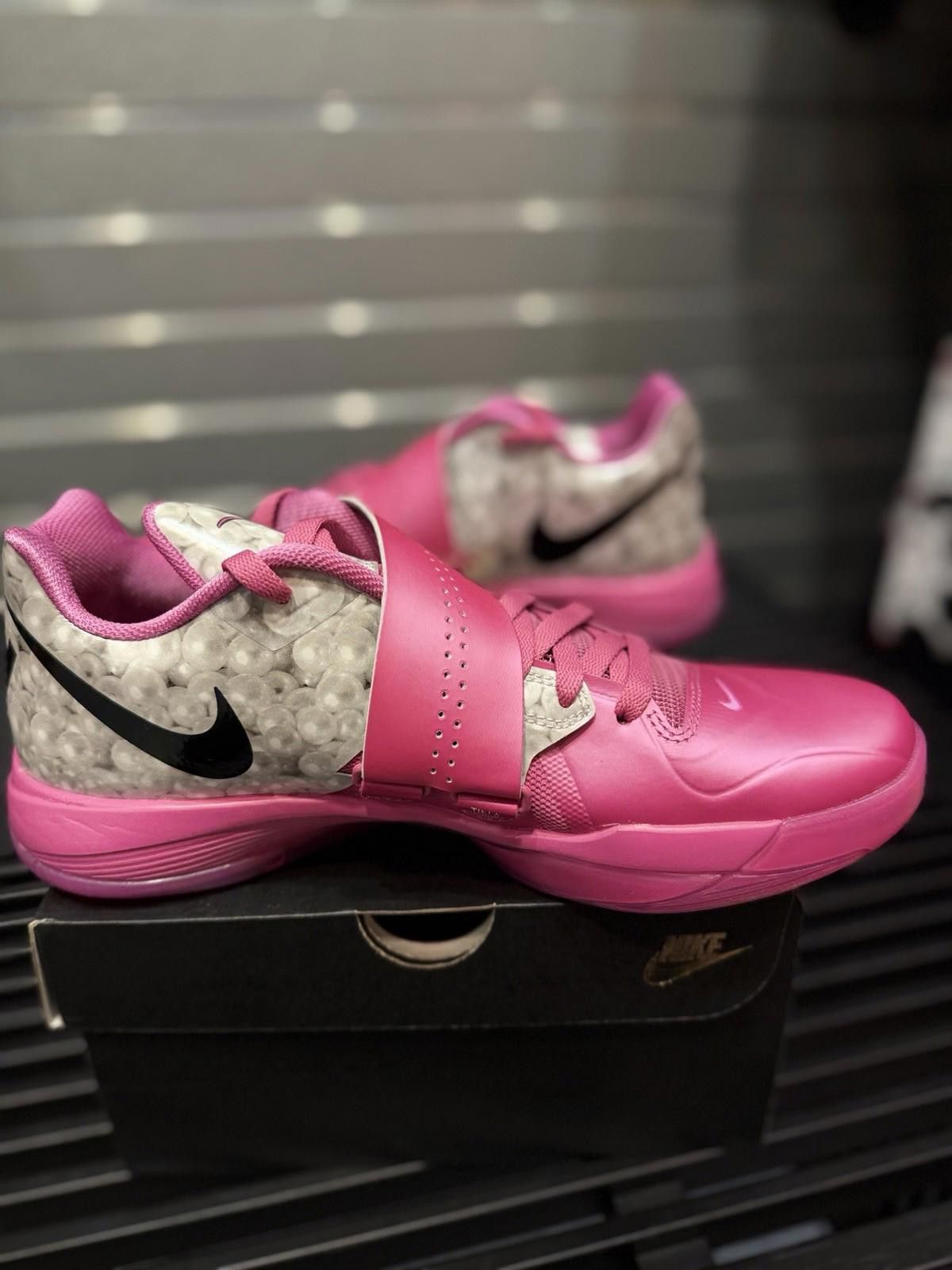 Nike Size 9 - Nike Zoom KD 4 “Aunt Pearl” - (HF9098-600) Size US 9 / EU 42 - 6 Thumbnail