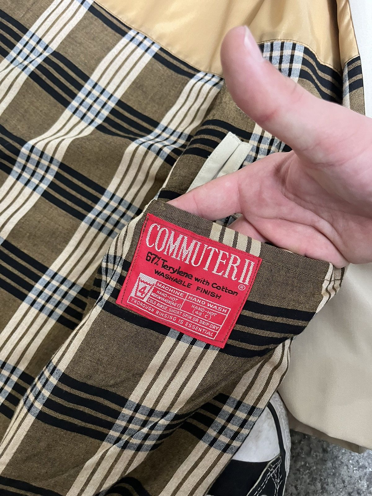 Burberry Vintage Burberry Rain Coat Reg 42 Size US L / EU 52-54 / 3 - 11 Thumbnail