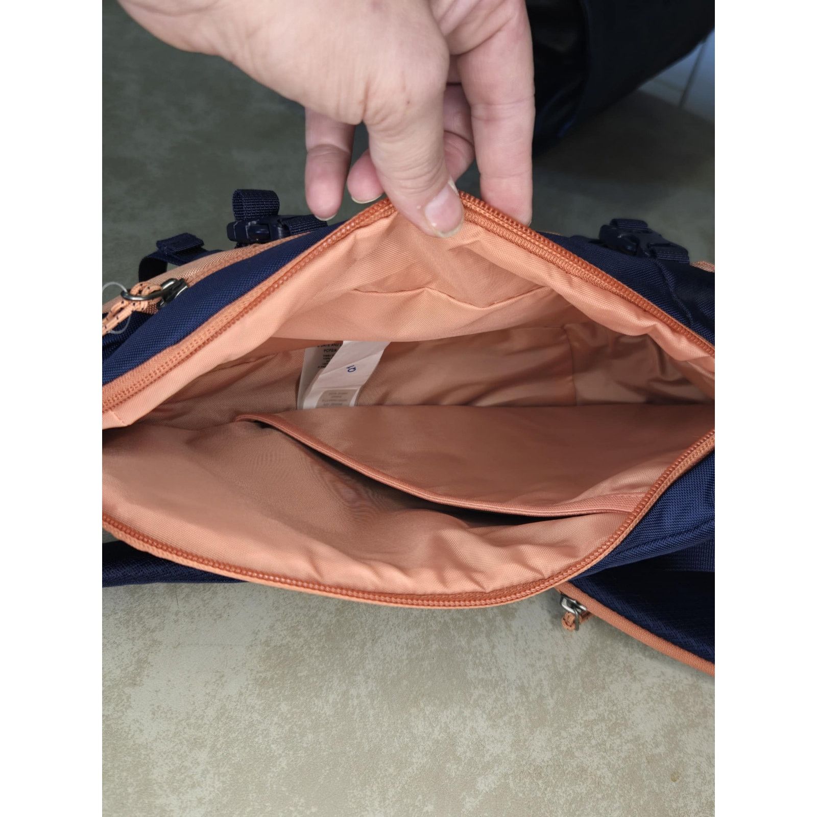 Patagonia NWT Patagonia over the shoulder back bag sling bag Size ONE SIZE - 5 Thumbnail