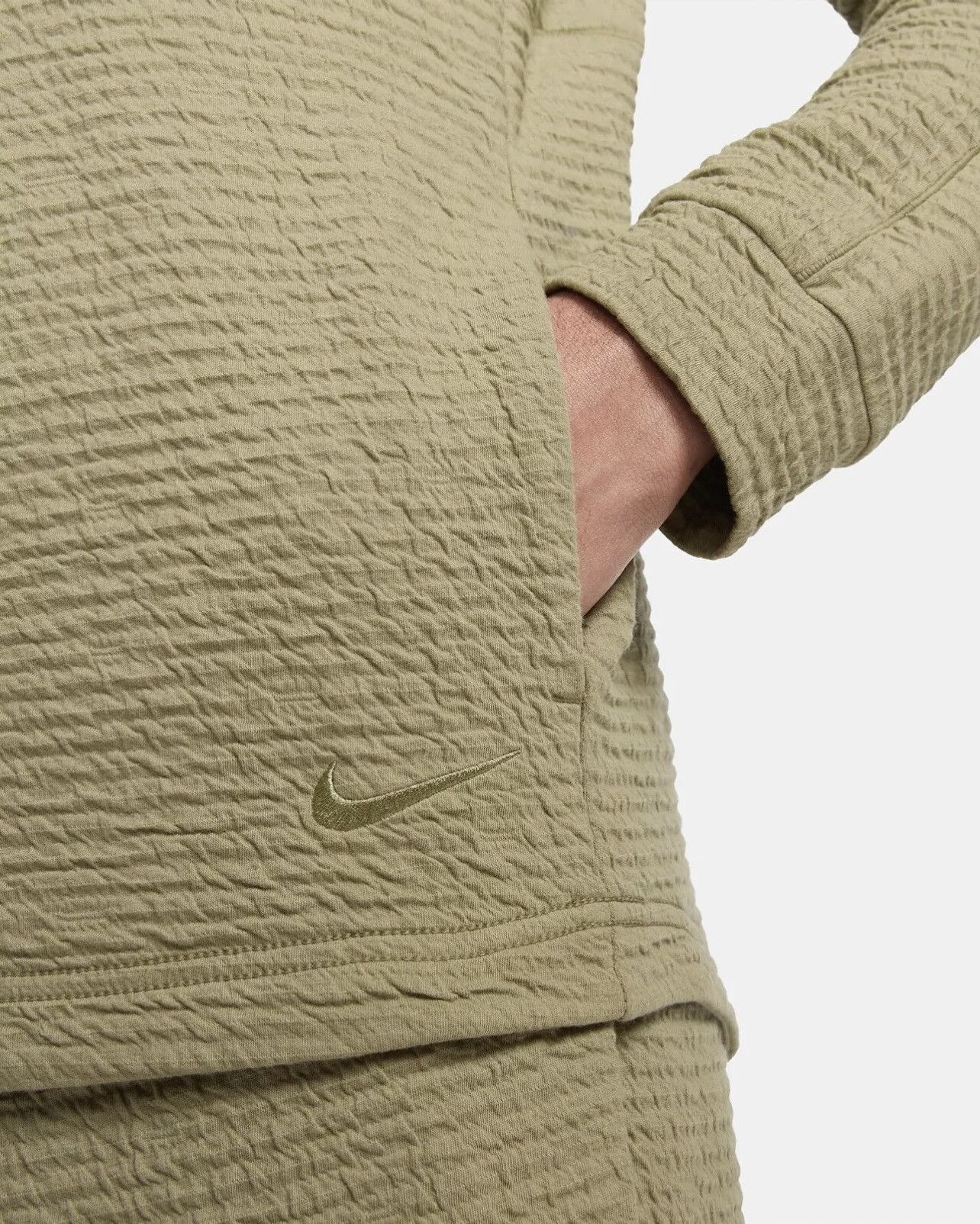 Nike Nike Yoga Textured Men's Nike Dri-FIT Long-Sleeve Top Size US L / EU 52-54 / 3 - 3 Thumbnail