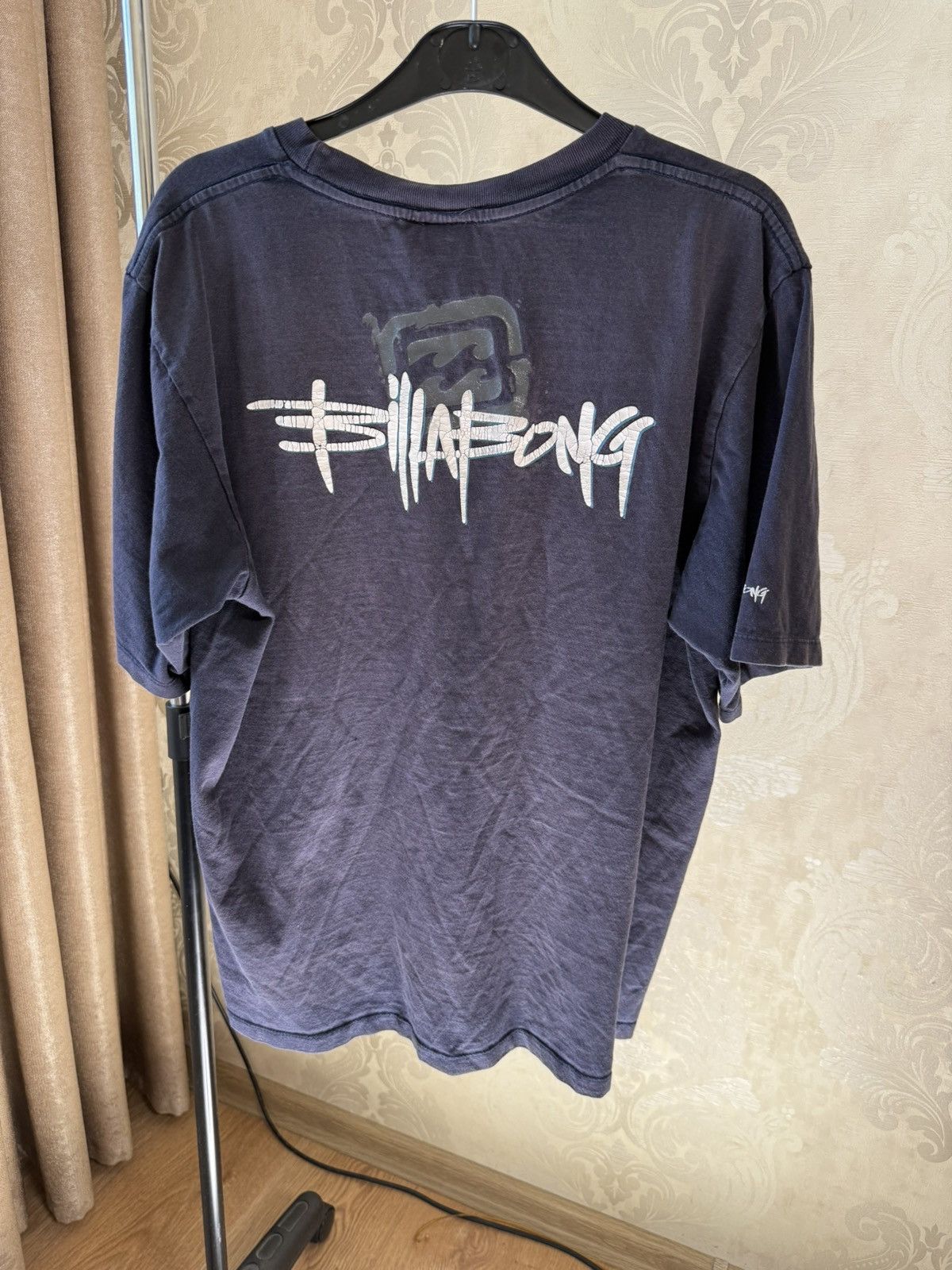 Billabong BILLABONG GRAPHIC LOGO TEE NAVY COLOR SIZE L CASUAL WEAR Size US L / EU 52-54 / 3 - 1 Thumbnail