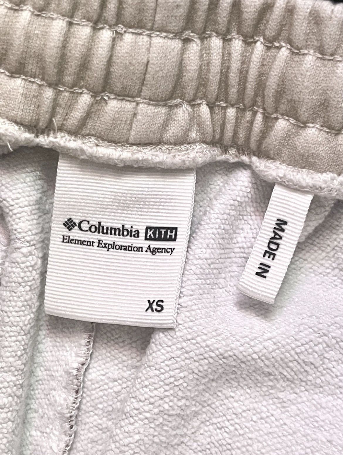 Columbia × Kith KITH x COLUMBIA⚡️Size XS "Sanguine" SS22 Mountain print short Size US 29 - 3 Thumbnail
