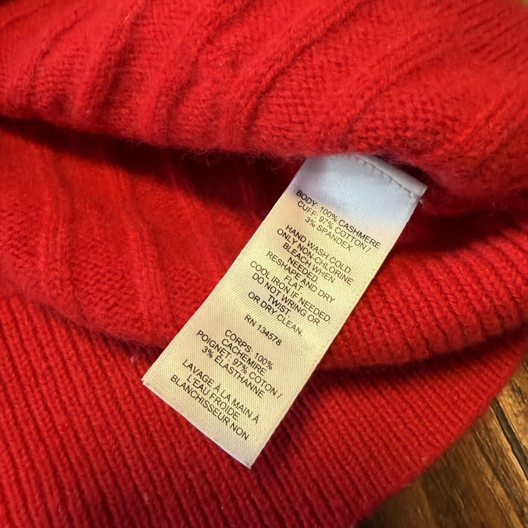 Vineyard Vines Vineyard Vines Cashmere Crewneck Cable Knit Sweater Scarlet Red Womens XS Size XS / US 0-2 / IT 36-38 - 4 Thumbnail