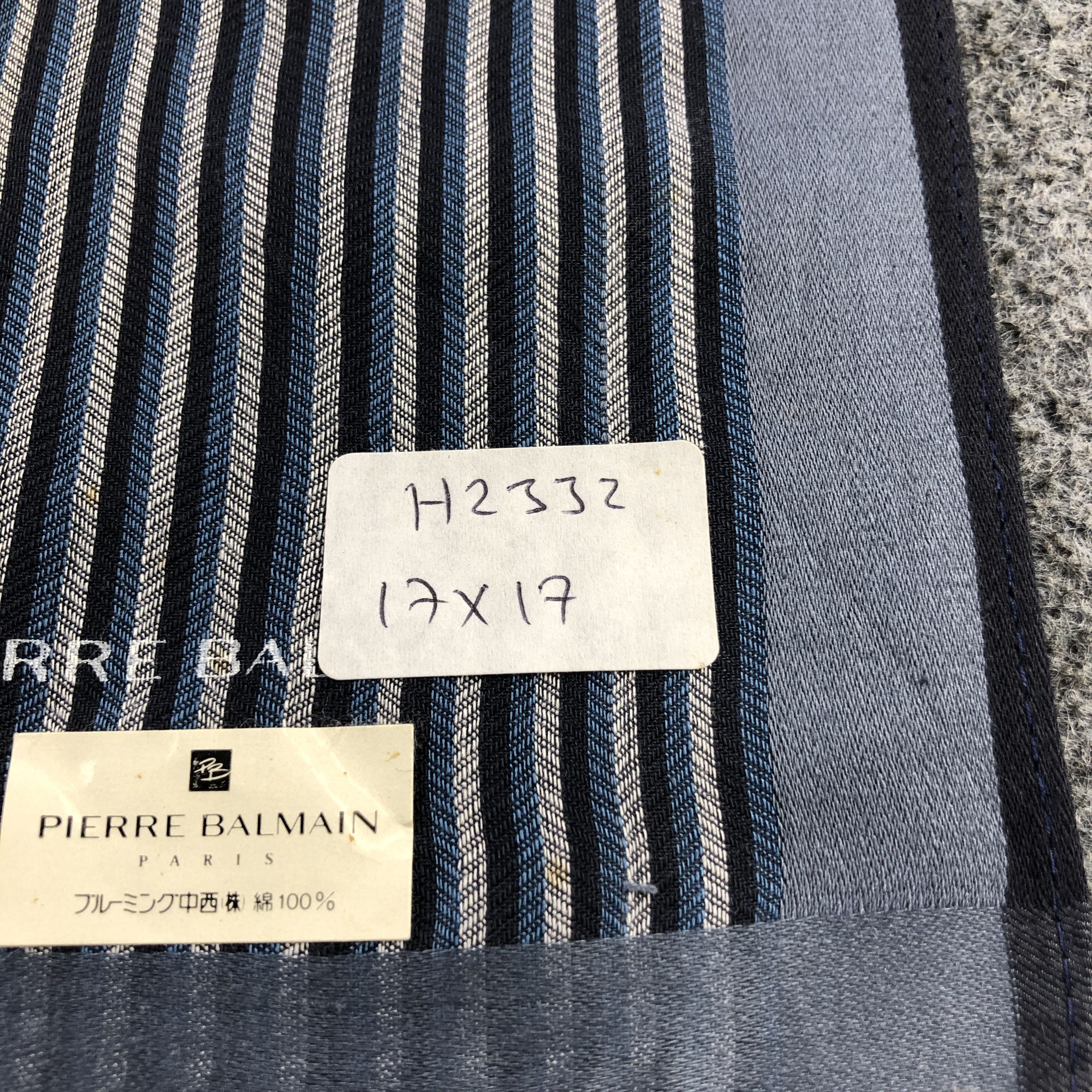 Pierre Balmain Pierre Balmain Handkerchief Neckerchief Bandana H2332 Size ONE SIZE - 6 Thumbnail