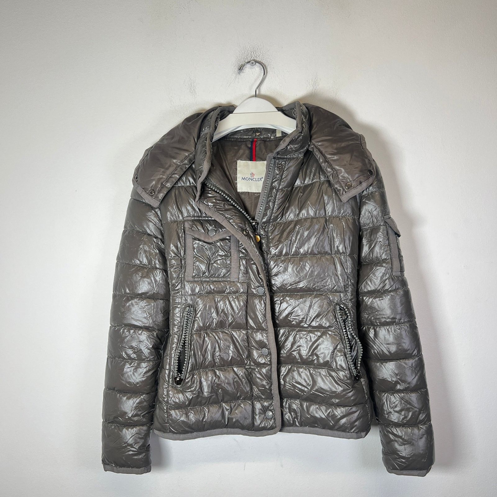 Moncler Moncler Women's Vintage Armoise Short Down Puffer Jacket Size XL / US 12-14 / IT 48-50 - 1 Thumbnail