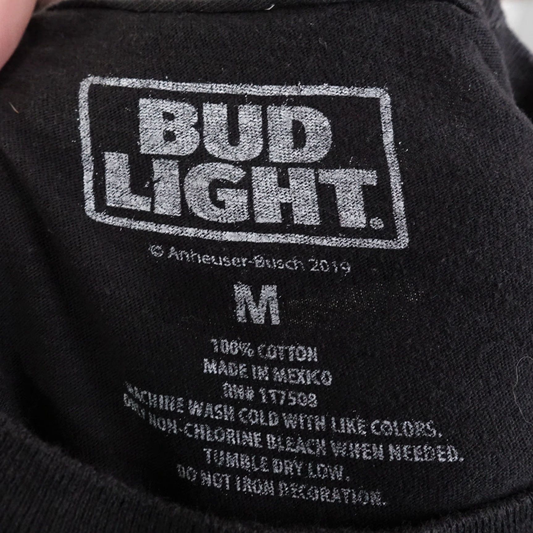 Vintage BUD LIGHT Shirt Unisex Adults Short Sleeve Sz M Black Dilly Dilly Shield Promo Graphic Tee Men Women Size US M / EU 48-50 / 2 - 5 Thumbnail