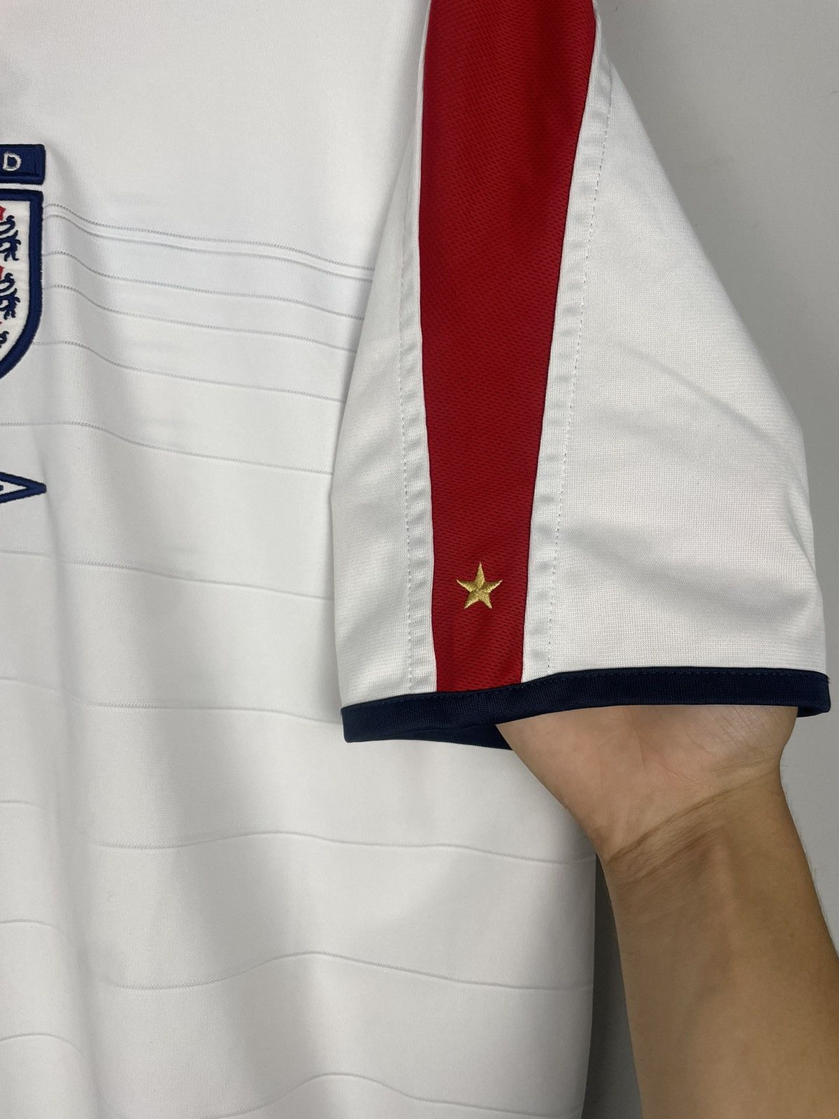 Umbro × Vintage Umbro England 2004 reversible football jersey Size US M / EU 48-50 / 2 - 3 Thumbnail