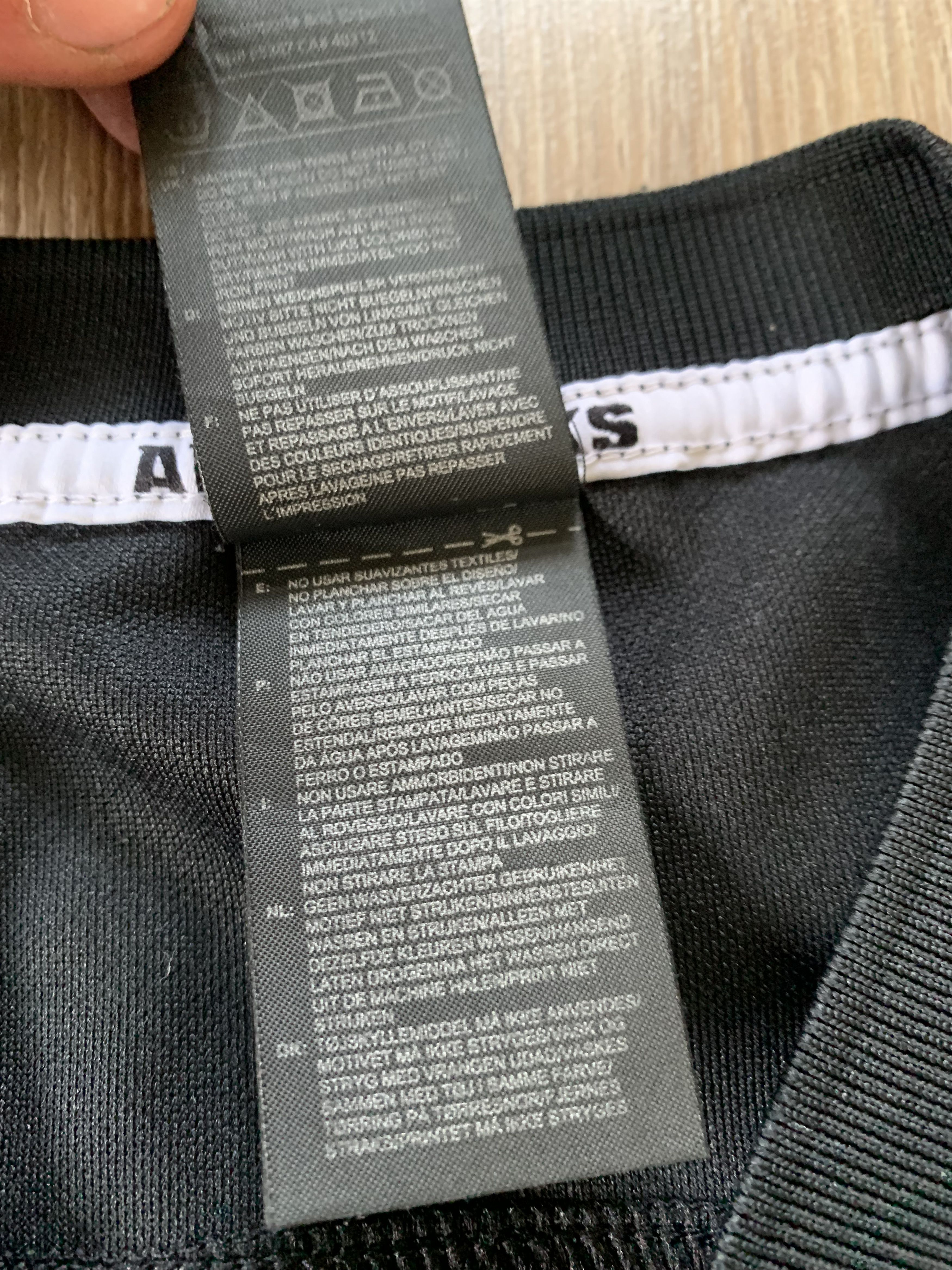 Adidas × Vintage Adidas All Blacks Jersey 2016 Size US M / EU 48-50 / 2 - 8 Thumbnail