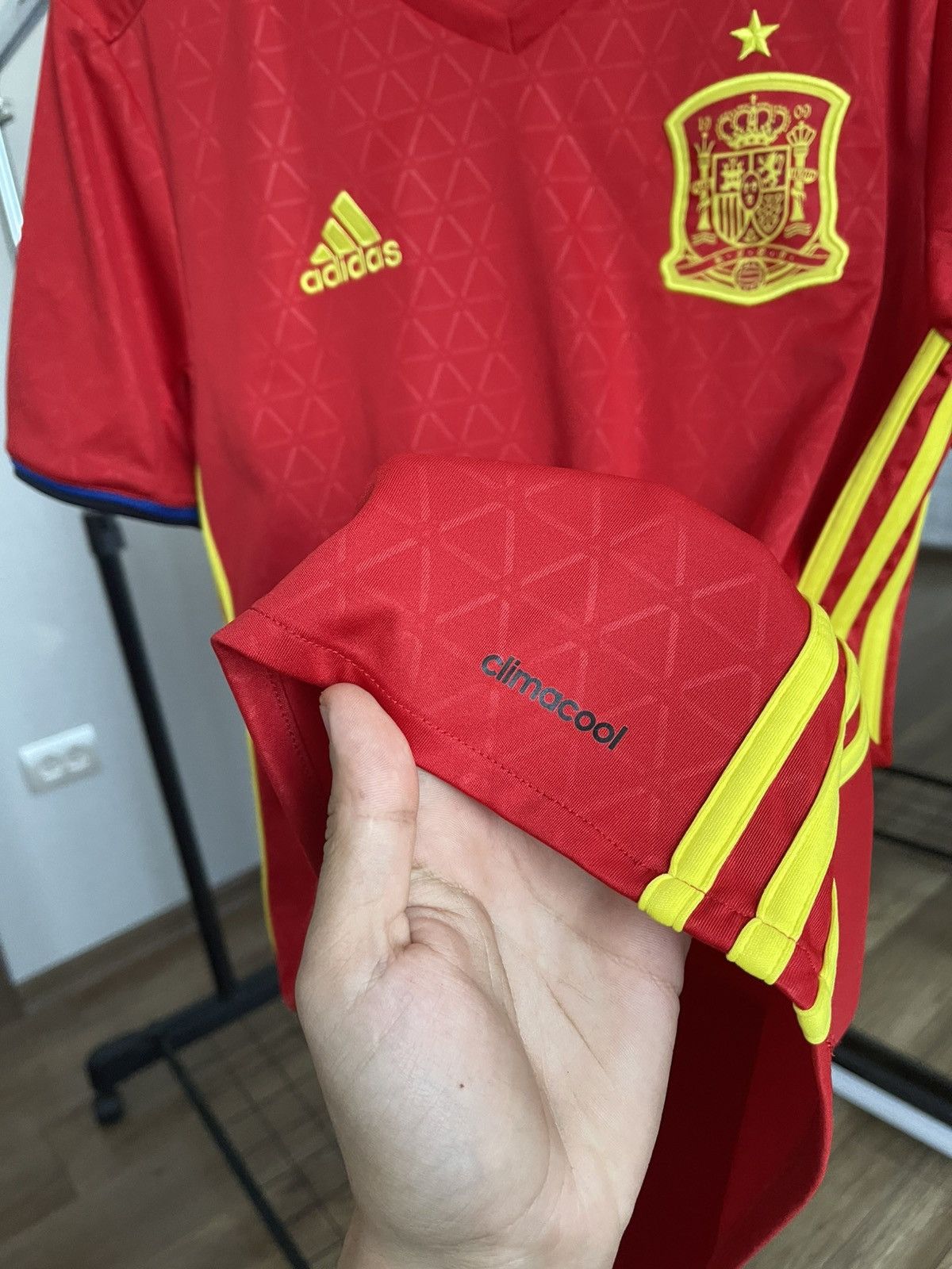 Adidas 2016/2017 Adidas Spain Euro Soccer Jersey T-Shirt Tee Size US S / EU 44-46 / 1 - 9 Thumbnail