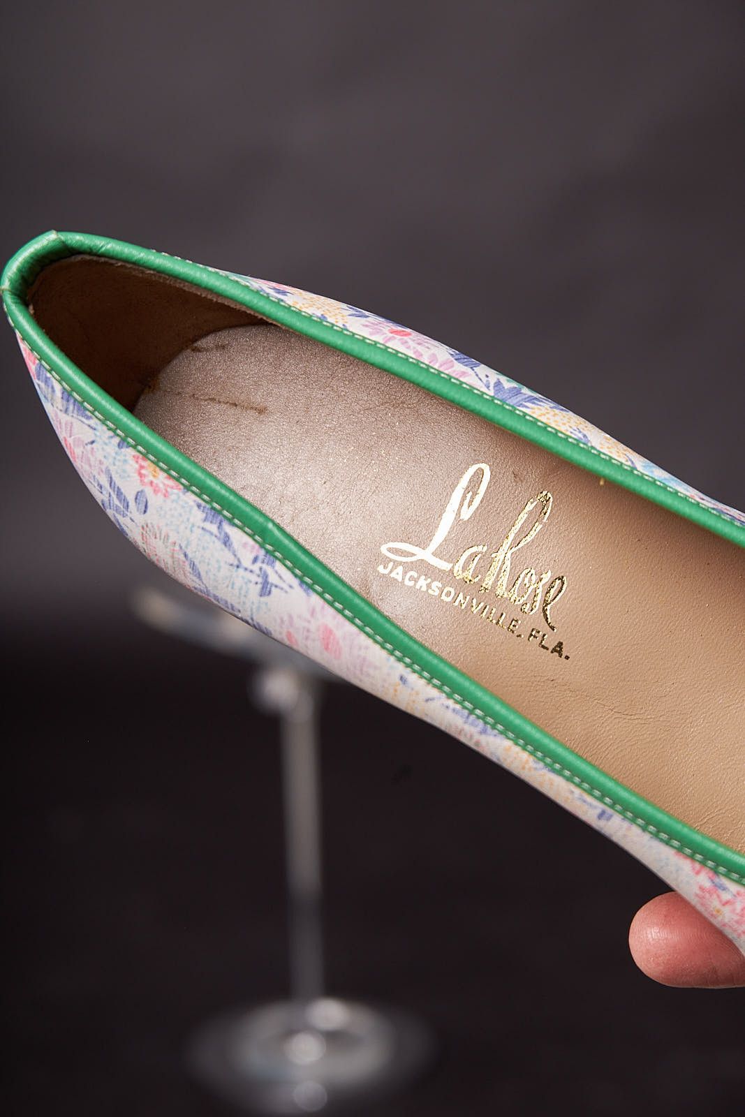 Jack Rogers 1960s Floral Jack Rogers Green Trim Pumps Heels Shoes Size US 5.5 / IT 35.5 - 9 Thumbnail