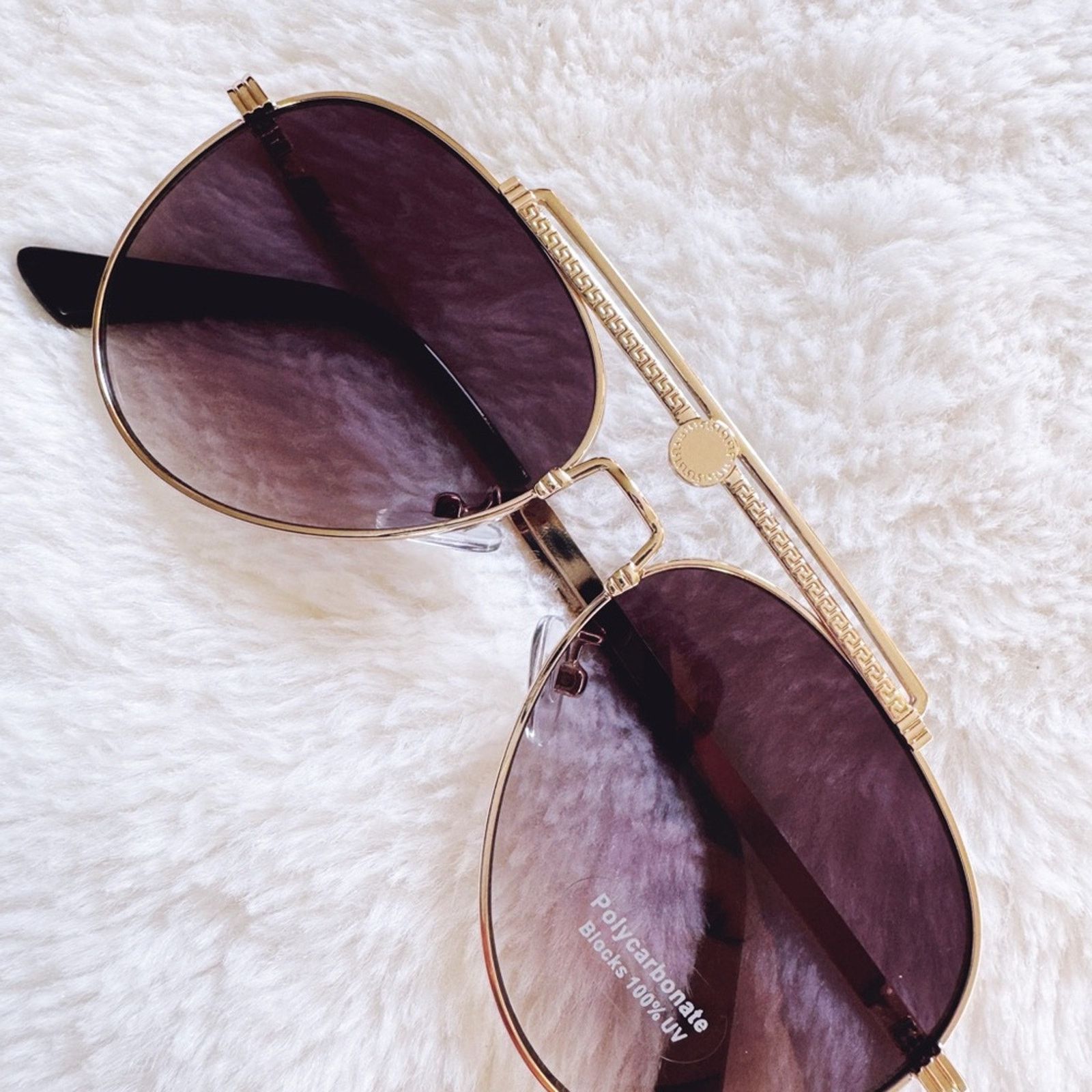 Other Doug Black W/ Gold Rim Aviator Sunglasses Size ONE SIZE - 2 Thumbnail