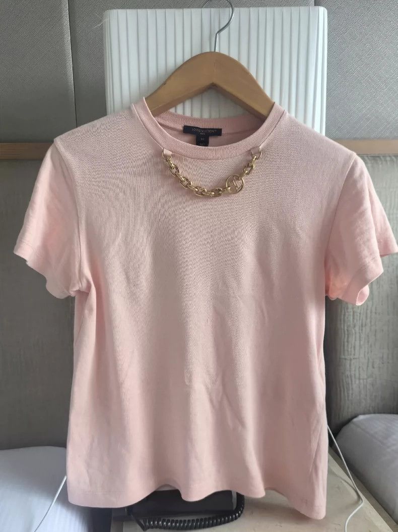 Louis Vuitton Louis Vuitton Light pink cotton short sleeve 2503-Nextarrow Size XS / US 0-2 / IT 36-38 - 1 Thumbnail