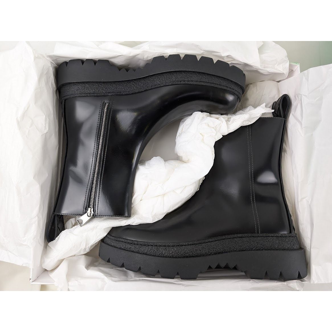 Bottega Veneta o1rshd1 Texas Calf Highway Ankle Boot in Black 45 Size US 12 / EU 45 - 15 Thumbnail