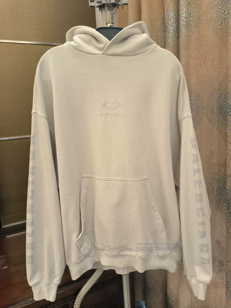 Balenciaga Balenciaga Hooded Long Sleeve Sweatshirt Size US M / EU 48-50 / 2 - 1 Thumbnail