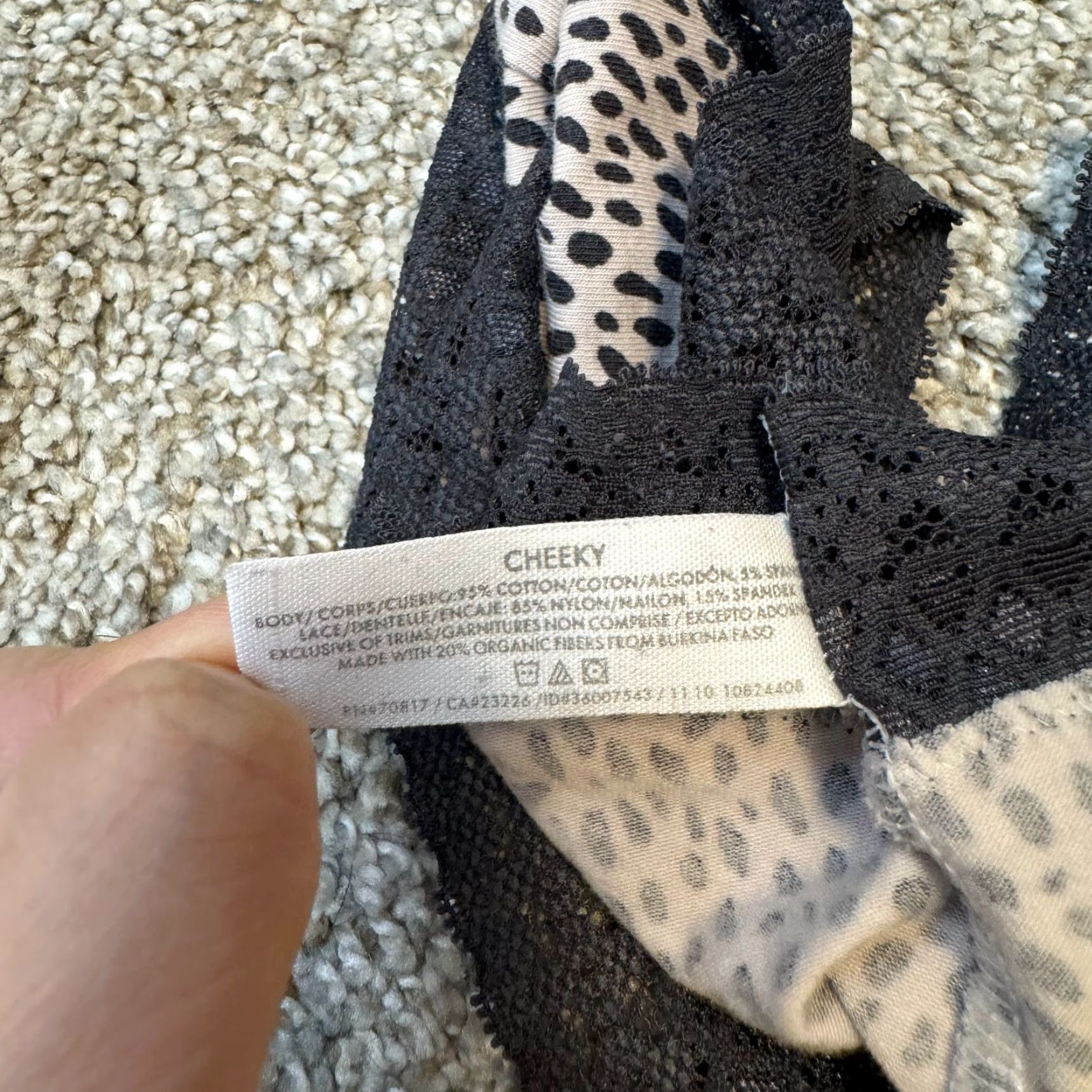 Victoria's Secret Victoria's Secret Panties Underwear Thong Medium Cheetah Leopard Lace Cheeky M Gray Mens Women Girls? Size 32" / US 10 / IT 46 - 4 Thumbnail