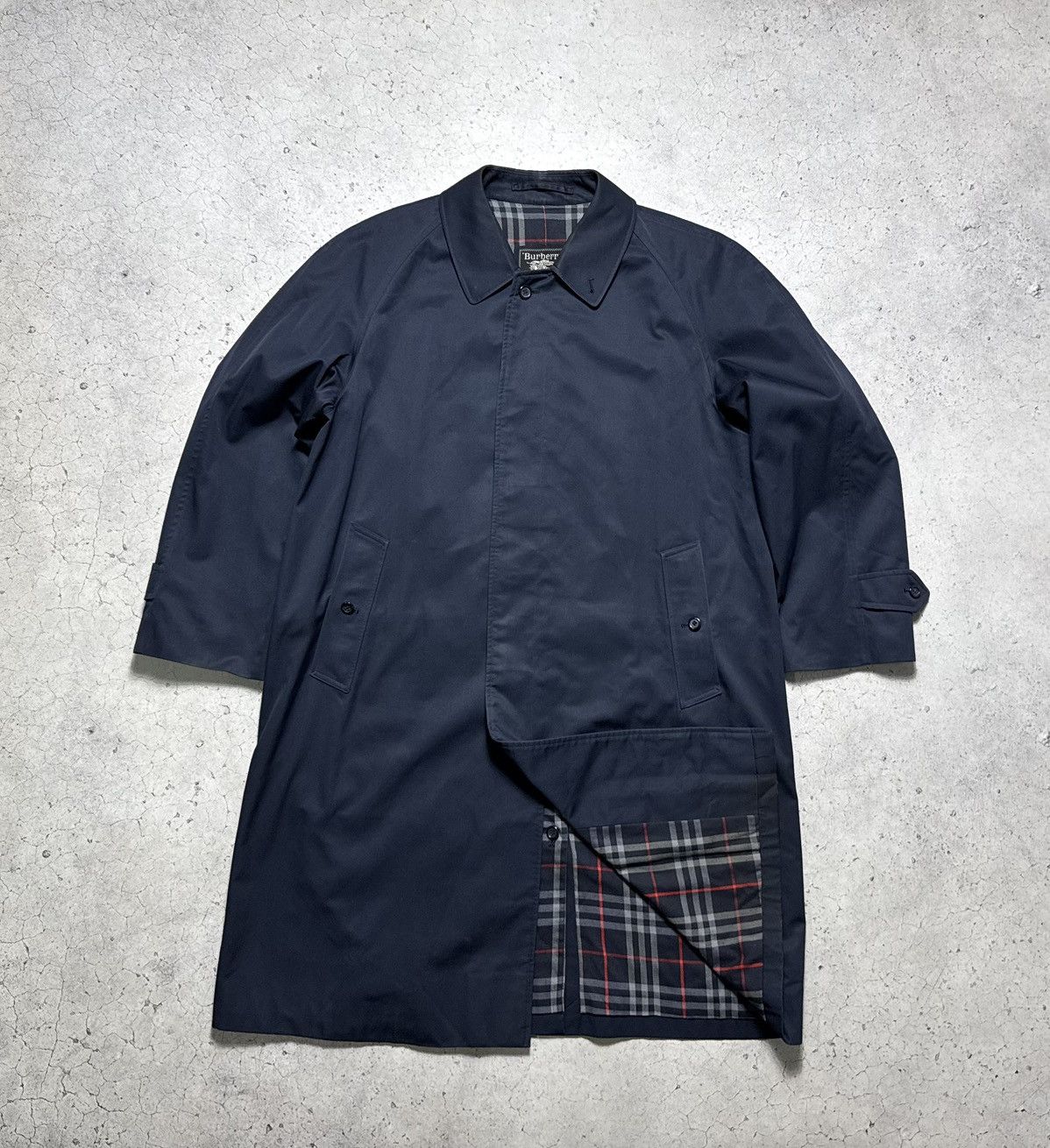 Burberry Burberrys Vintage 90’s Trench Coat Jacket Navy Size US XL / EU 56 / 4 - 2 Thumbnail
