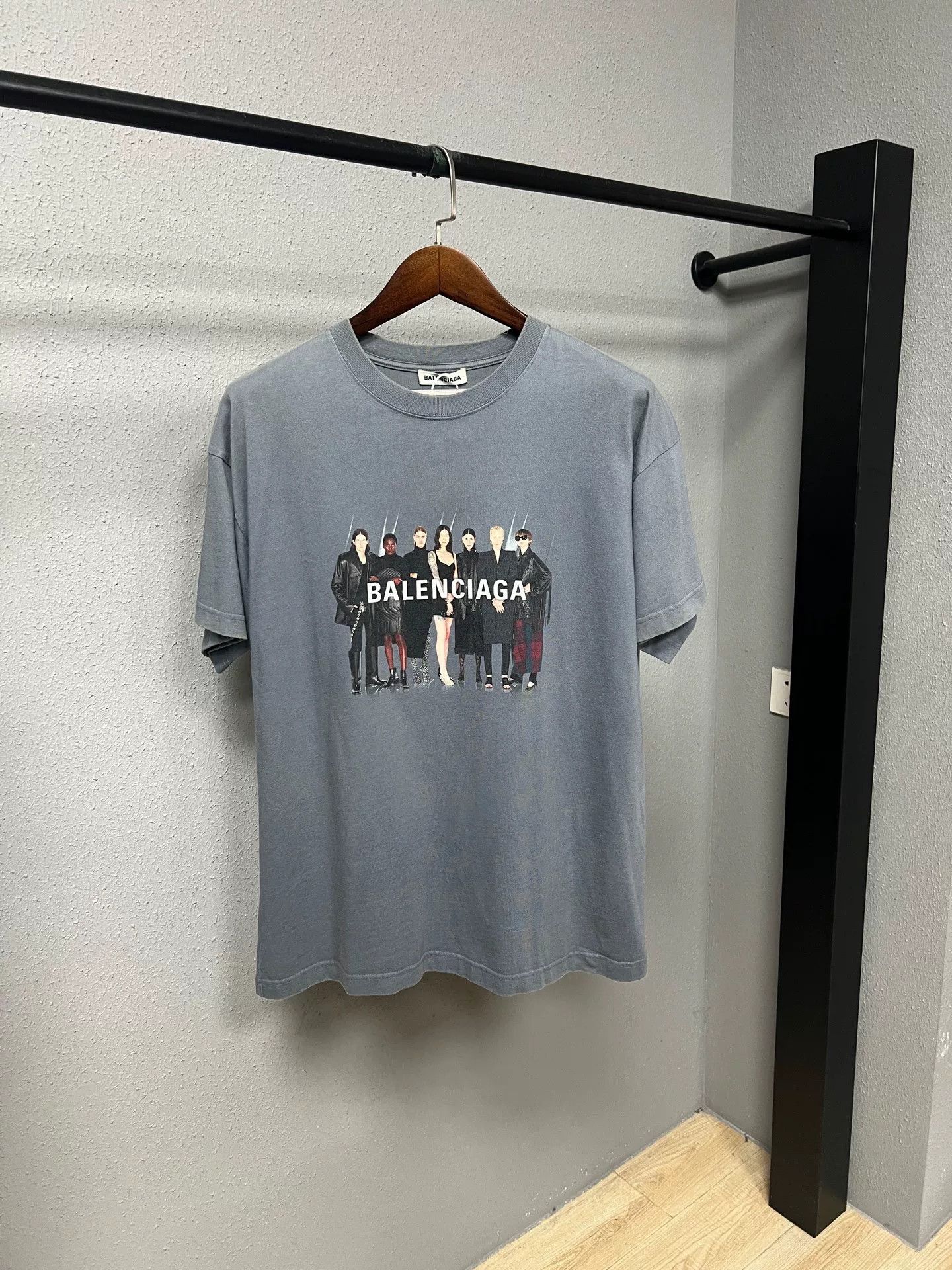 Balenciaga balenciaga misty blue short sleeve tee Size US L / EU 52-54 / 3 - 1 Thumbnail