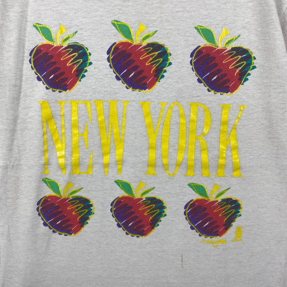 Vintage Vintage 90's NEW YORK APPLE Fruz Loca Graphic Tee Shirt Size US M / EU 48-50 / 2 - 2 Thumbnail