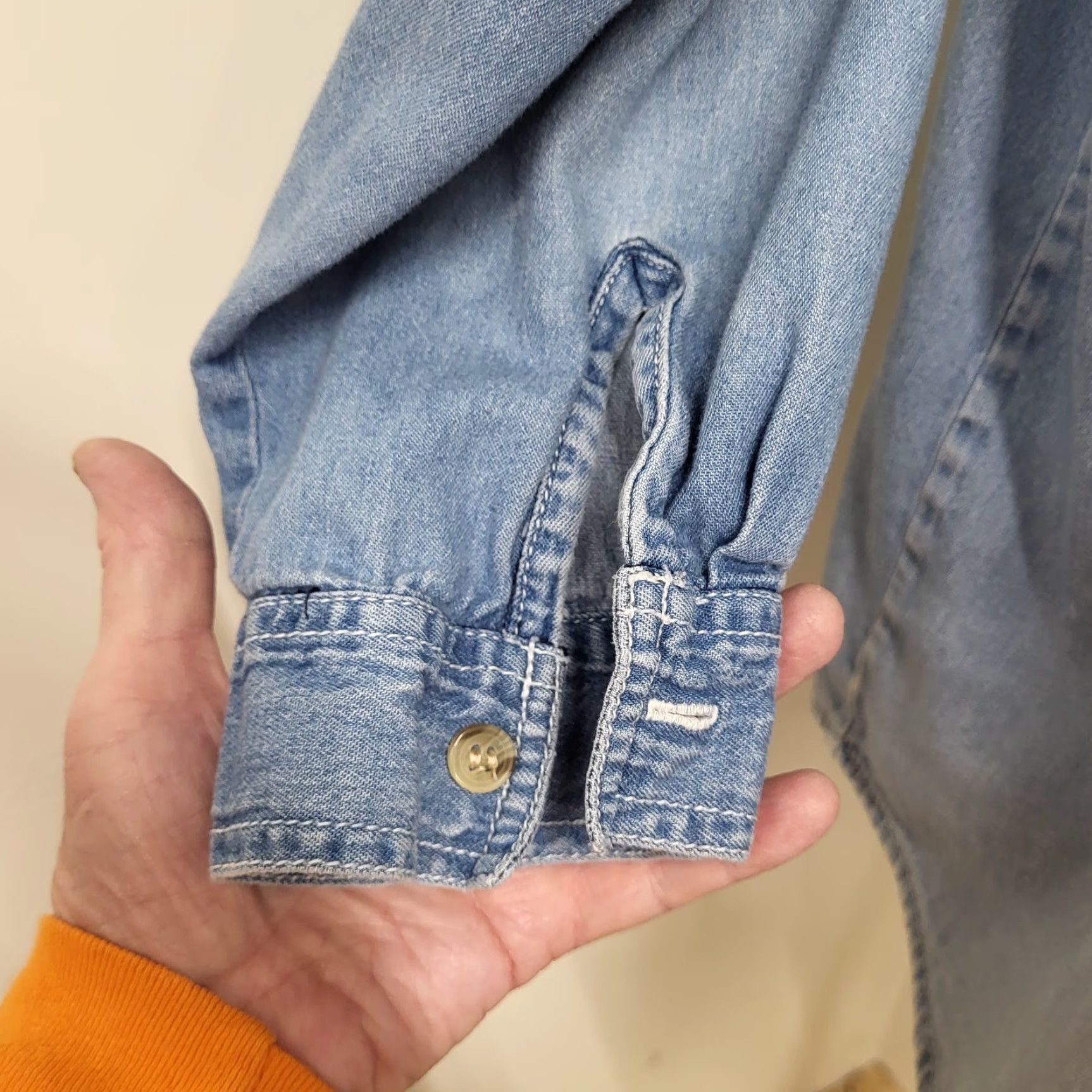 Vintage VINTAGE Bobbie Brooks Denim Shirt Womens 18W/20W Blue Embroidered Bear Pumpkin Flower 90s Size XXL / US 16-18 / IT 52-54 - 5 Thumbnail
