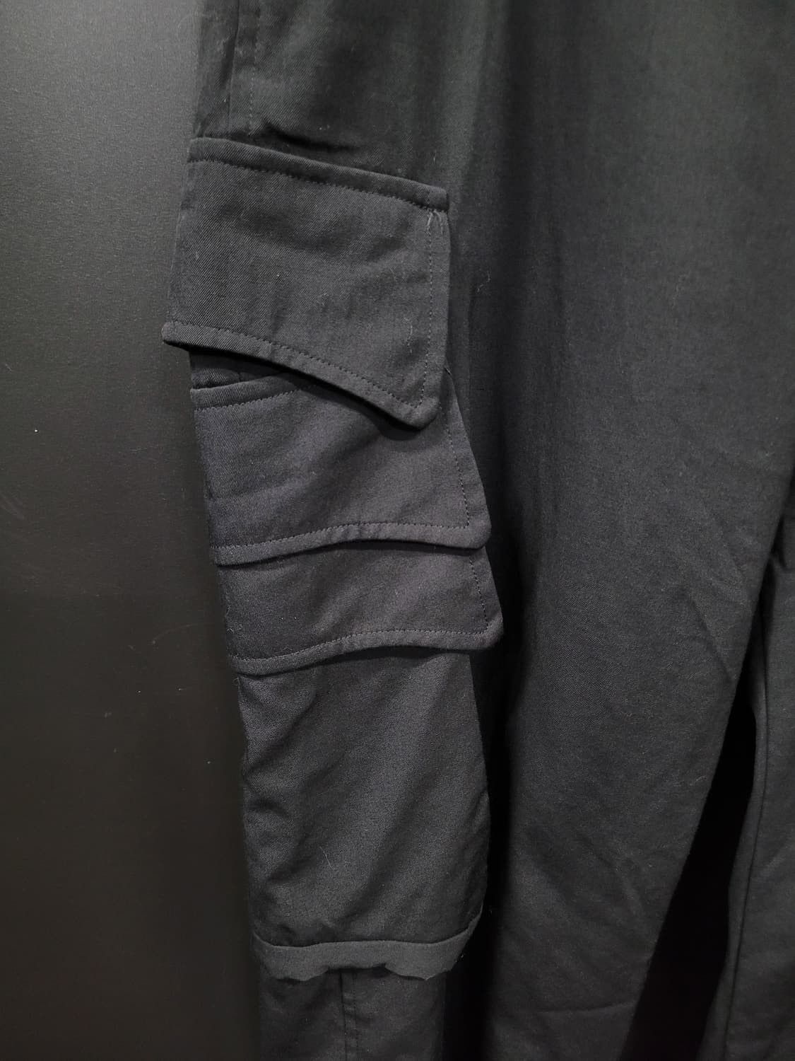 Yohji Yamamoto Yohji Yamamoto Pour Homme AW06 Triple Cargo Wool Trousers Size US 35 - 6 Thumbnail