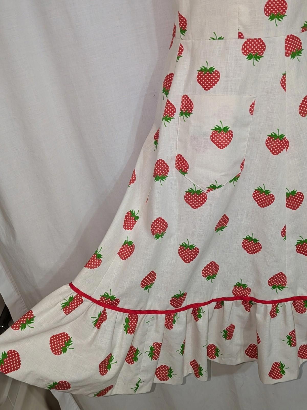 Handmade VTG 60s Pinup Handmade Strawberry Print Linen Apron Dress S Size S / US 4 / IT 40 - 5 Thumbnail