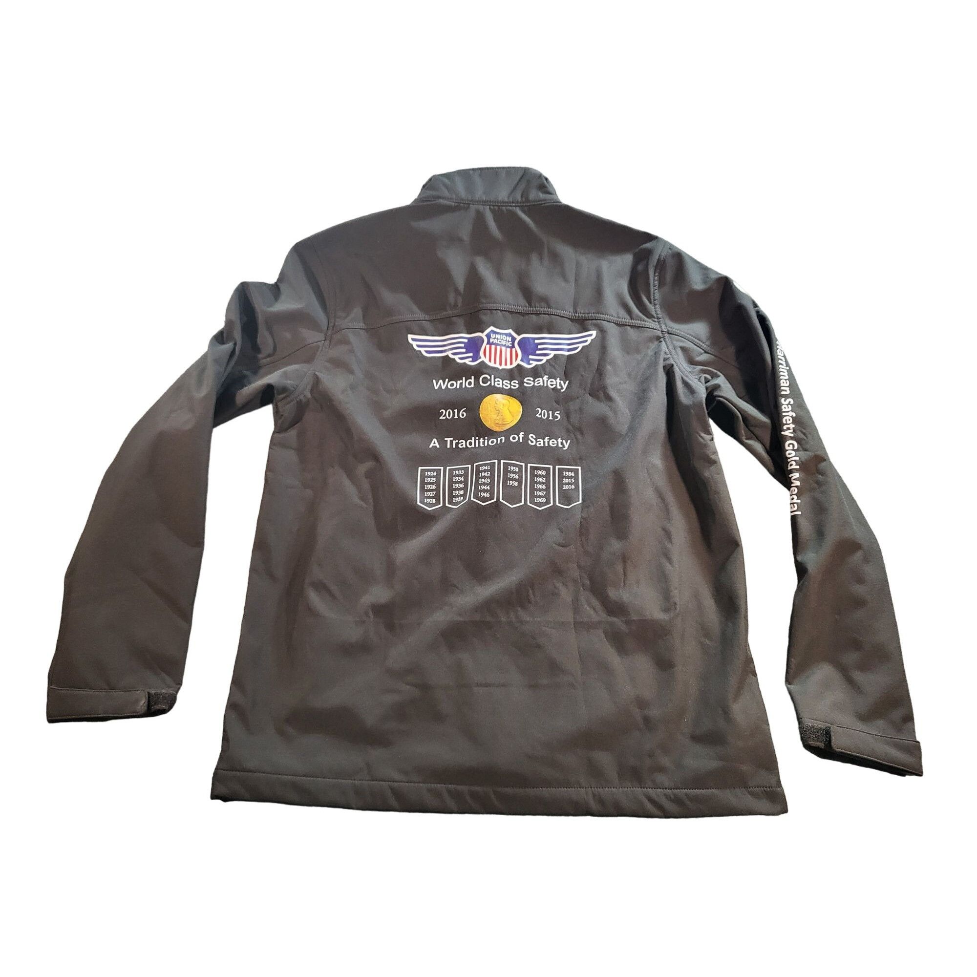 Other Elevate Maxson Union Pacific Softshell Jacket Men Sz M Build Size US M / EU 48-50 / 2 - 8 Thumbnail