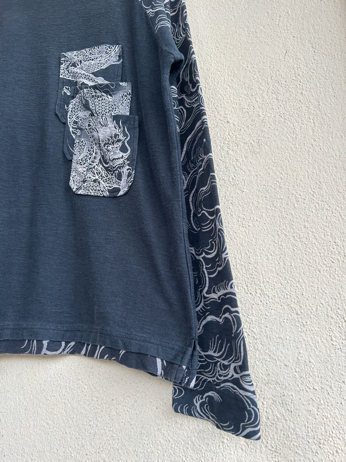 Japanese Brand Karakuri Tamashii Dragon Embroidered Tri Pockets Tshirt Size US L / EU 52-54 / 3 - 5 Thumbnail