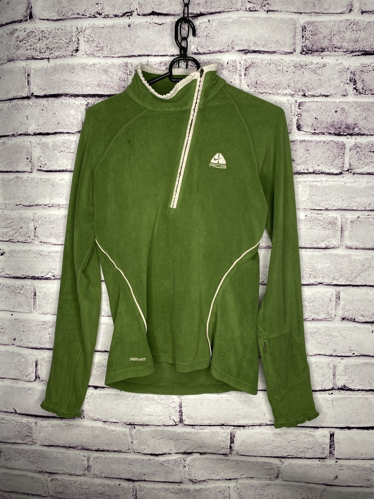Nike ACG Womens Vintage Nike ACG Women's Half Zip Fleece streetwear Size S / US 4 / IT 40 - 1 Thumbnail