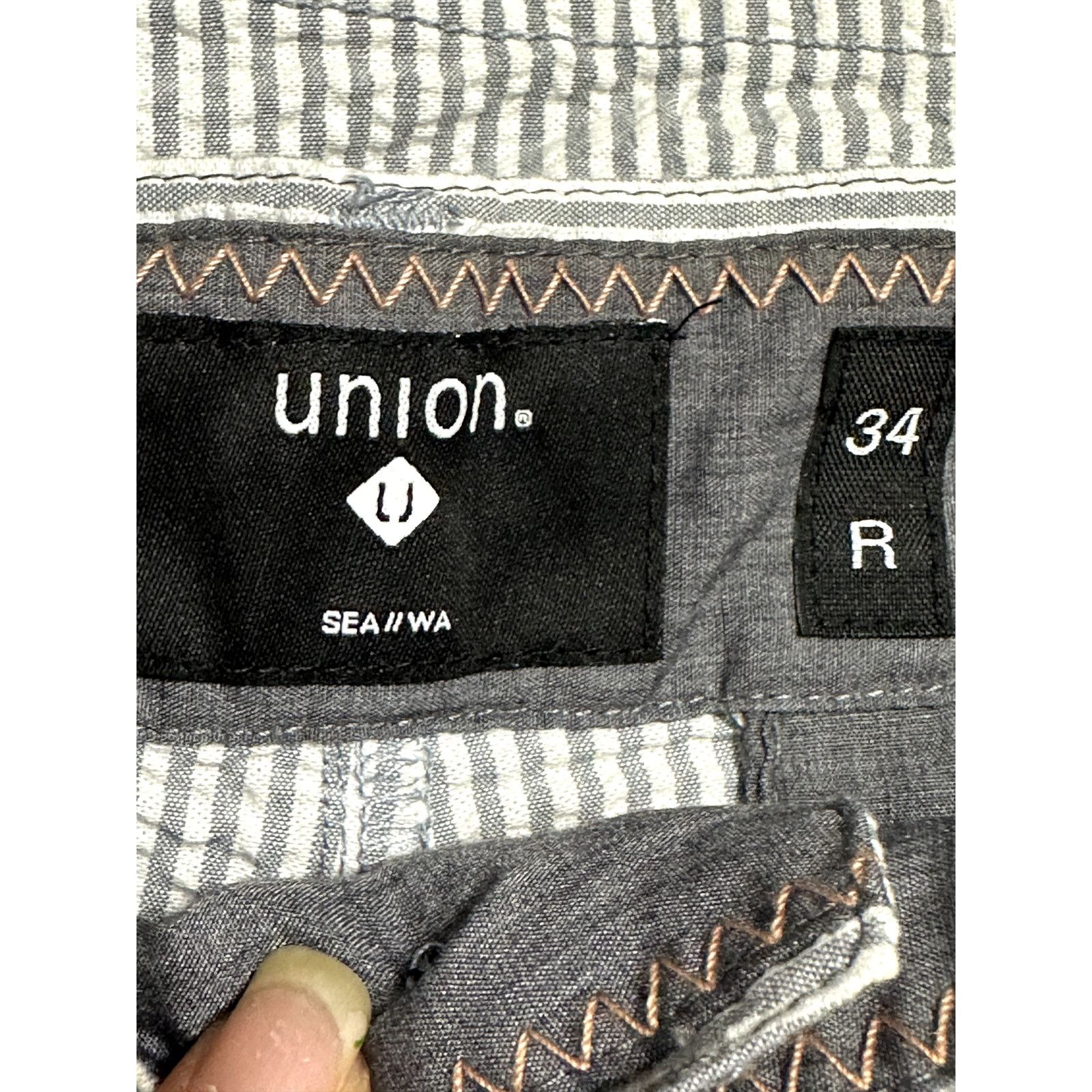 Other Union Chino Shorts Striped Seersucker Gray/White 34R NWT Size US 34 / EU 50 - 9 Thumbnail