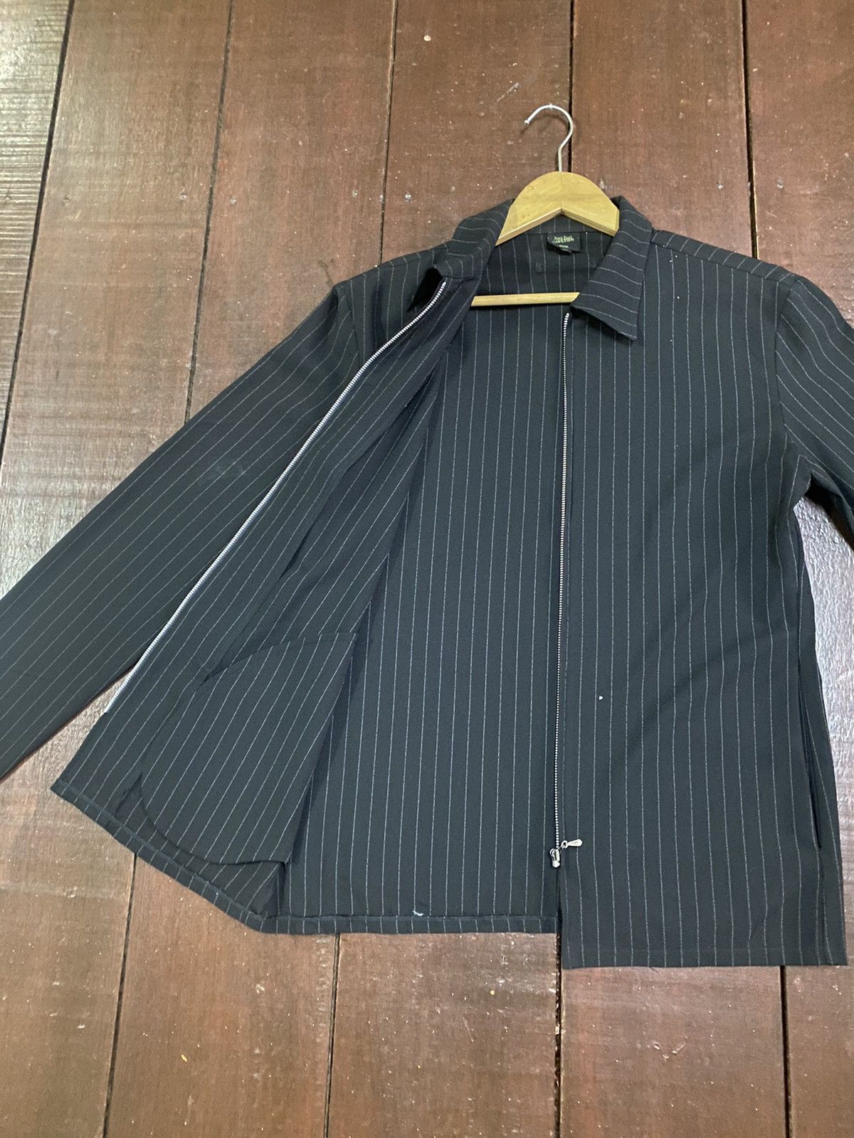 Jean Paul Gaultier Jeans Paul Gaultier Slim Black Striped Zip Seersucker Suit. Size L / US 10 / IT 46 - 13 Thumbnail