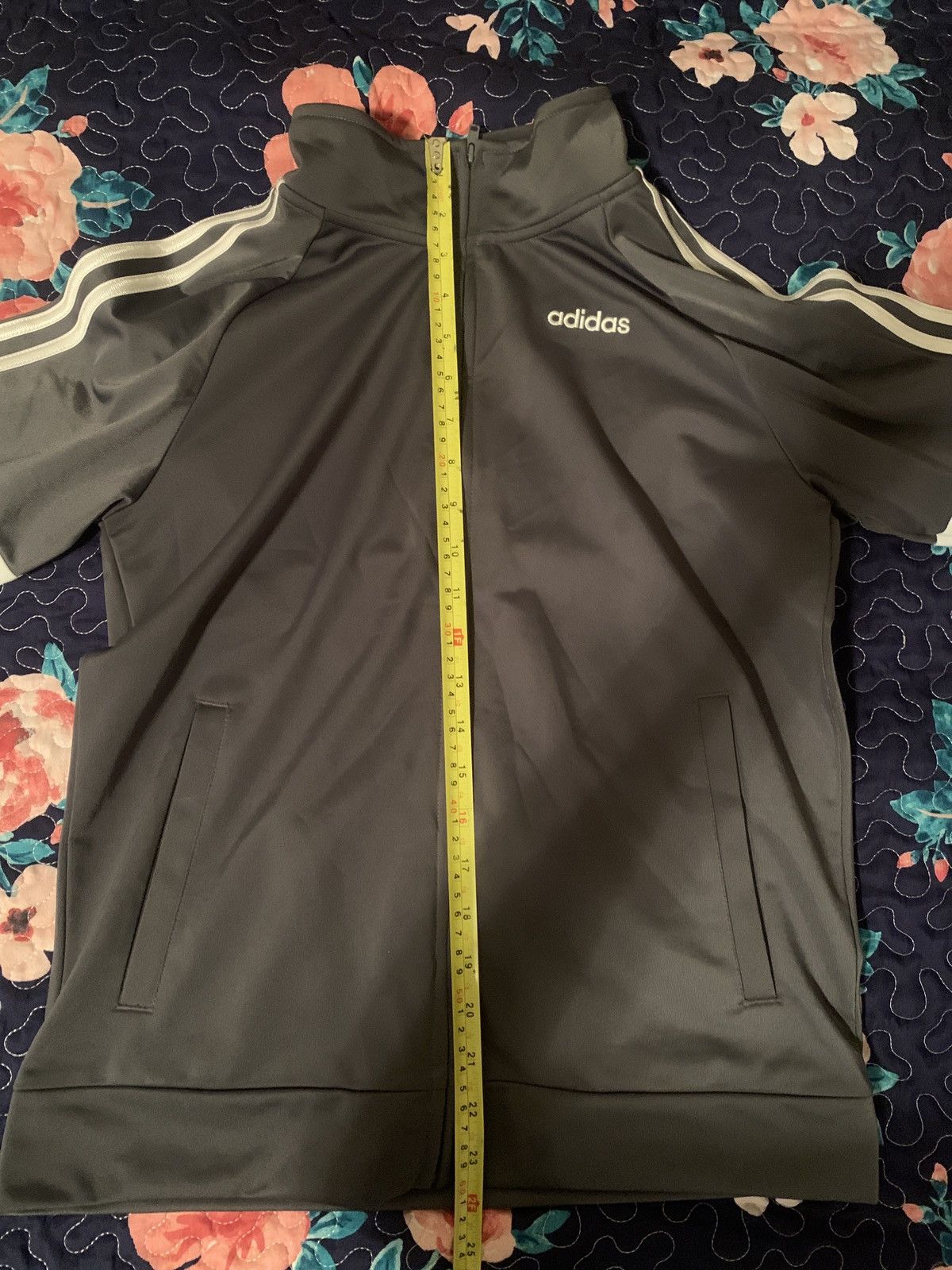 Adidas × Vintage Adidas Silver Jacket Zip Up Streetwear Y2K 2000s Thrift Size US S / EU 44-46 / 1 - 15 Thumbnail