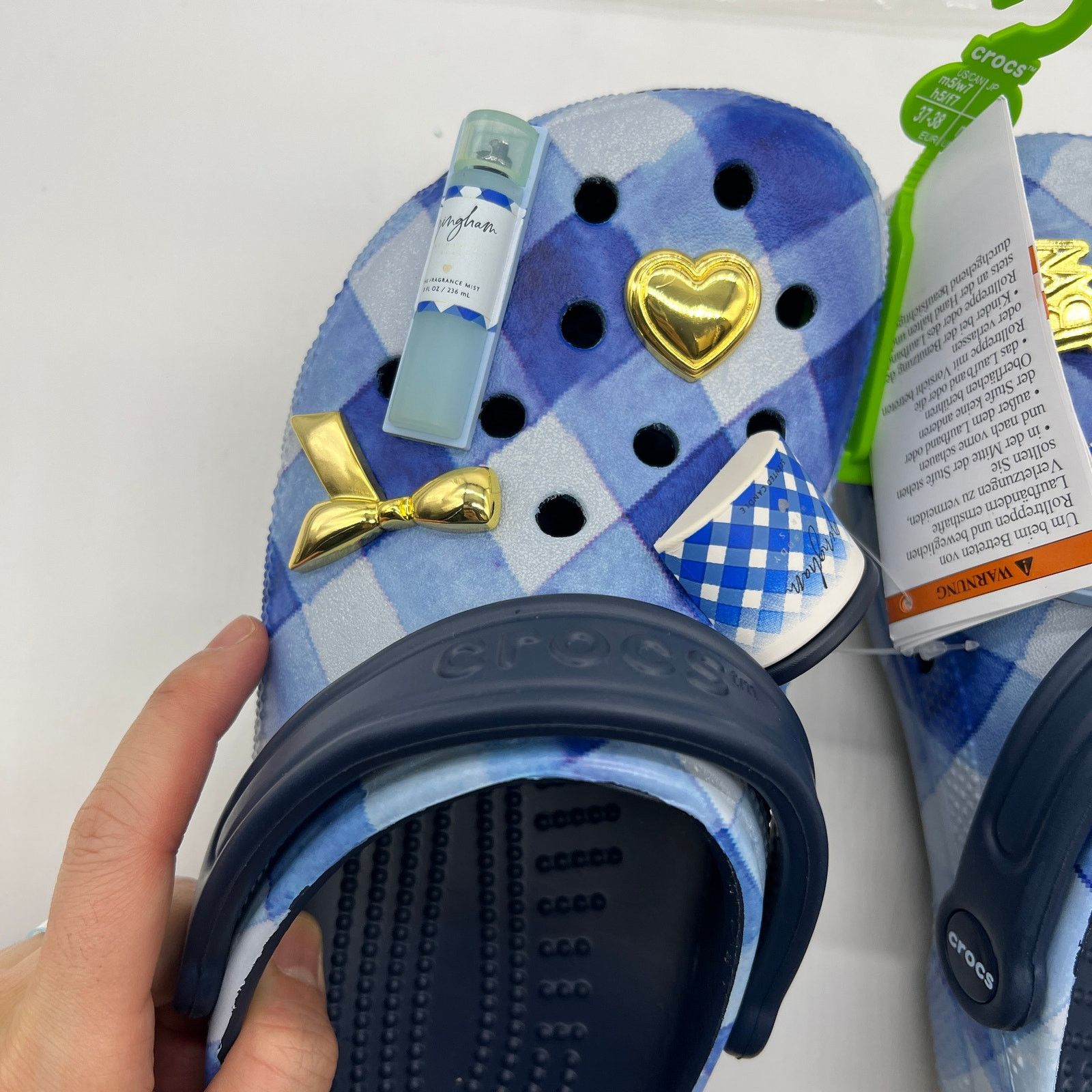 Crocs Bath and Body Works Crocs Gingham w/ Jibbitz™ Charms Size US 7 / IT 37 - 5 Thumbnail
