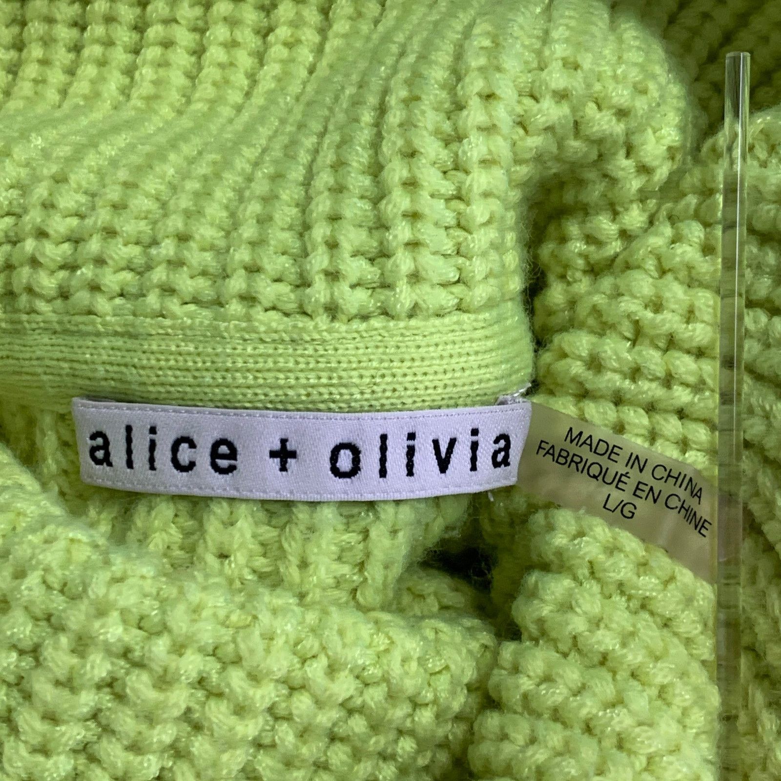 Alice + Olivia L Yellow Neon Wool Blend Cable Knit Turtleneck Sweater Size L / US 10 / IT 46 - 11 Thumbnail