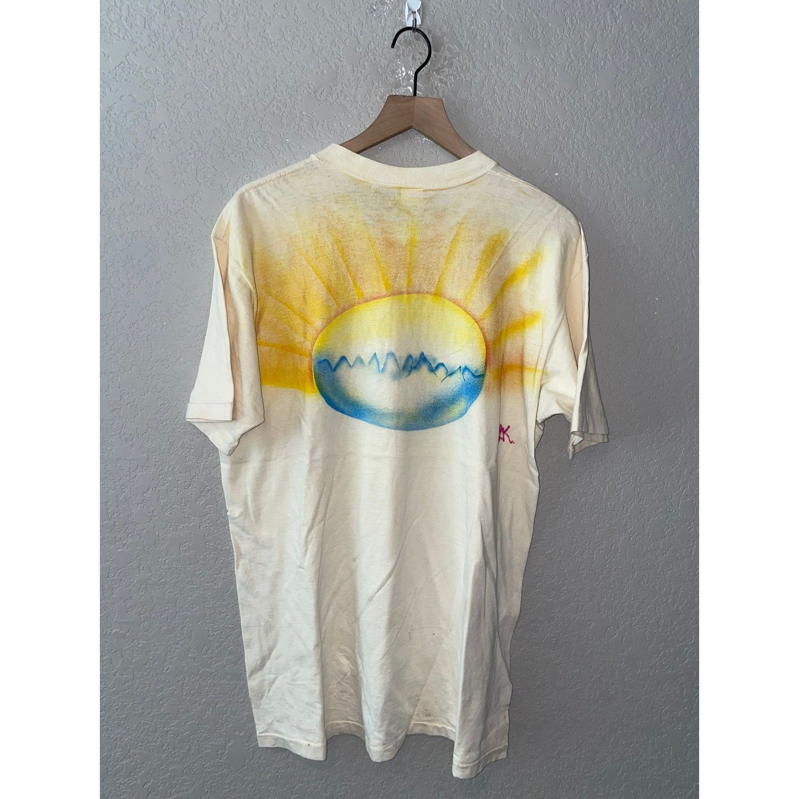 Vintage Vintage Sunshine Mountain Shirt The Treasury Art Tee 70s XL Size US XL / EU 56 / 4 - 1 Thumbnail