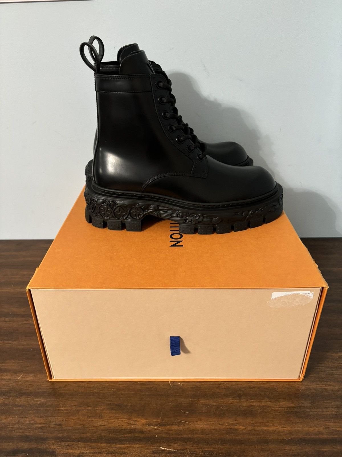 Louis Vuitton Louis Vuitton Baroque Ranger Boot Size US 9 / EU 42 - 9 Thumbnail