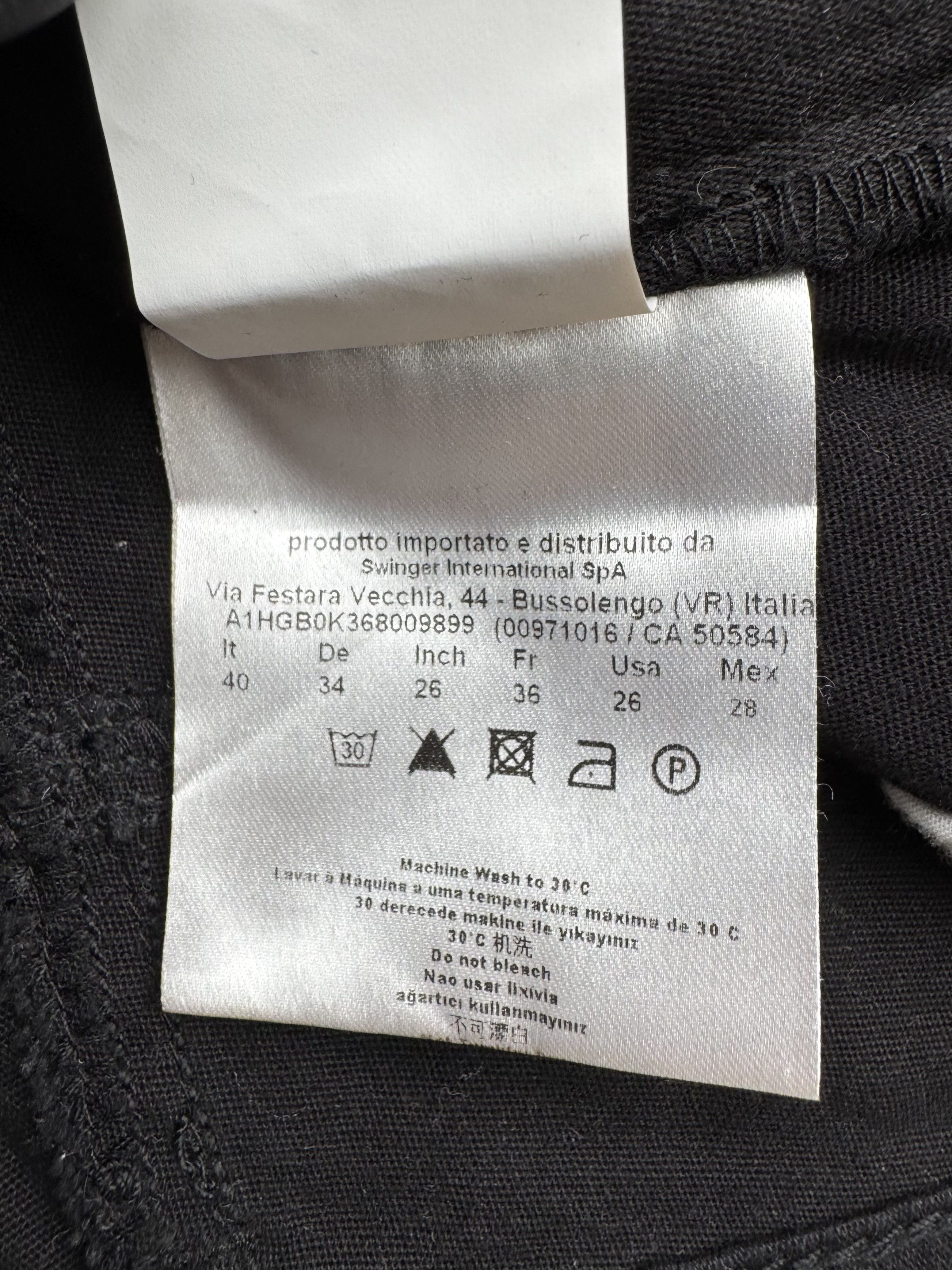 Versace Versace Jeans Mini Skirt (B49) Size 27" / US 4 / IT 40 - 6 Thumbnail
